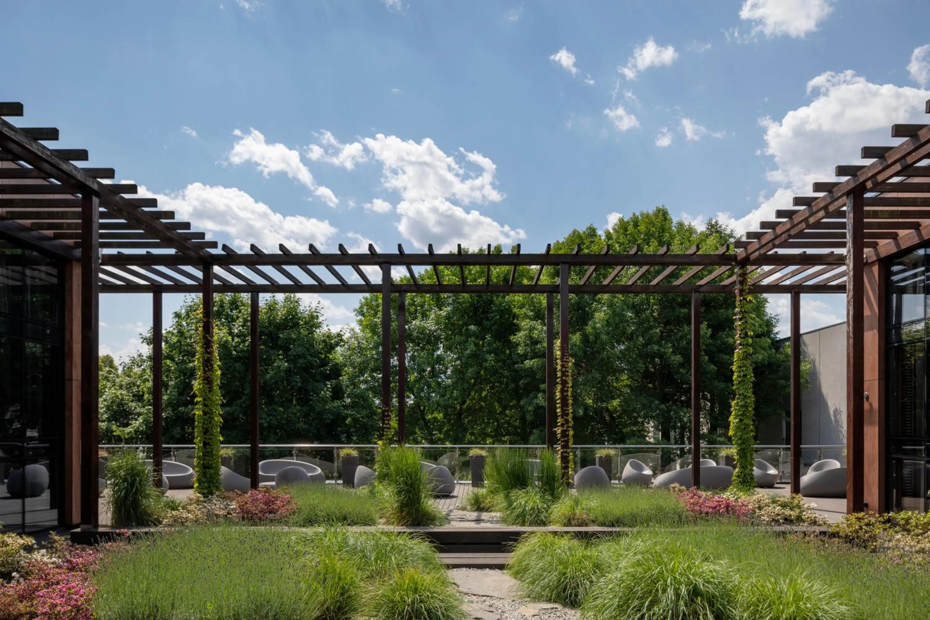 Seating area in Hotel Warszawianka