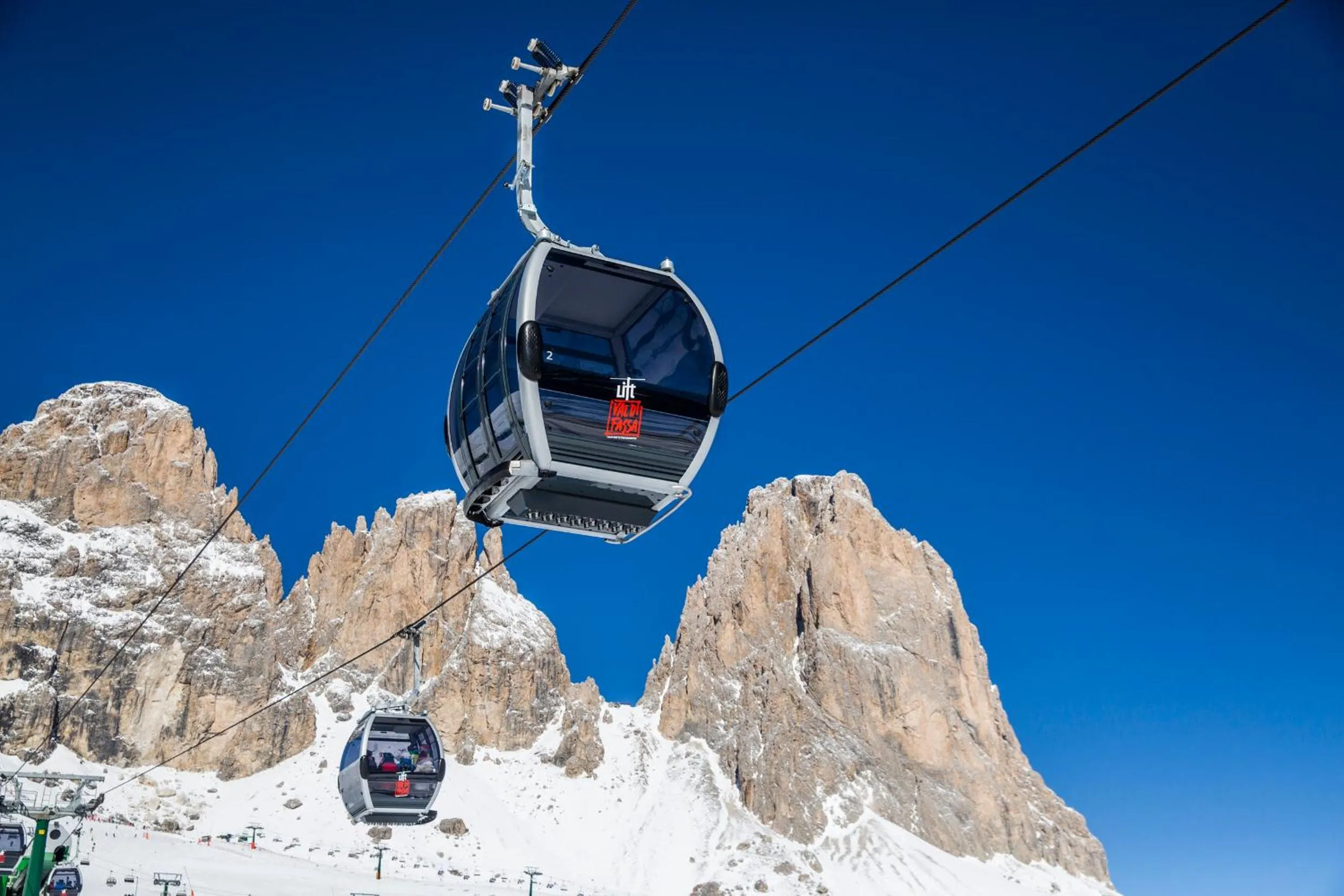 Property building in Hotel Dolomiti Schloss