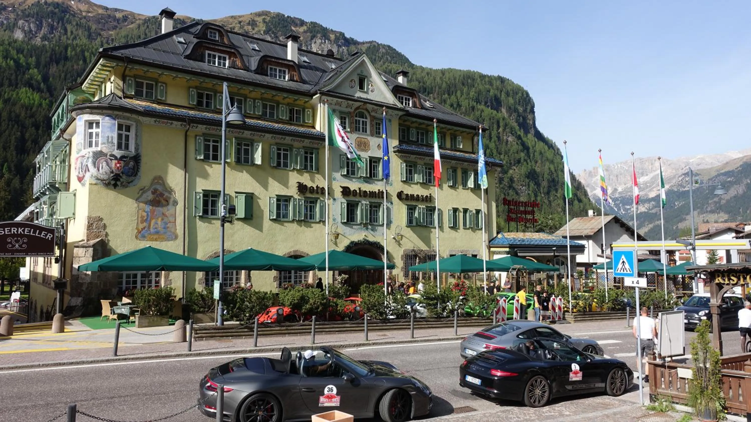 Property building in Hotel Dolomiti Schloss