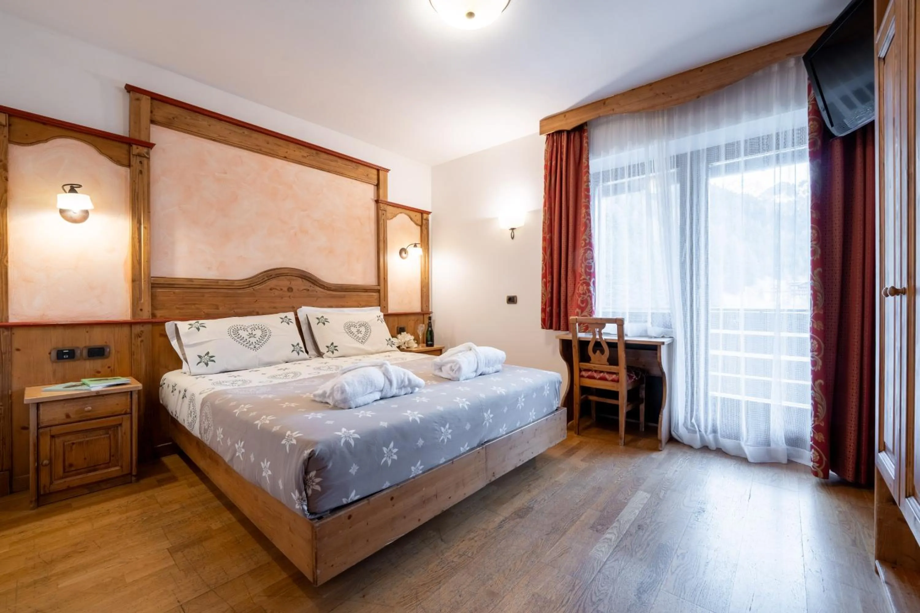 Bedroom, Bed in Hotel il Caminetto Sport