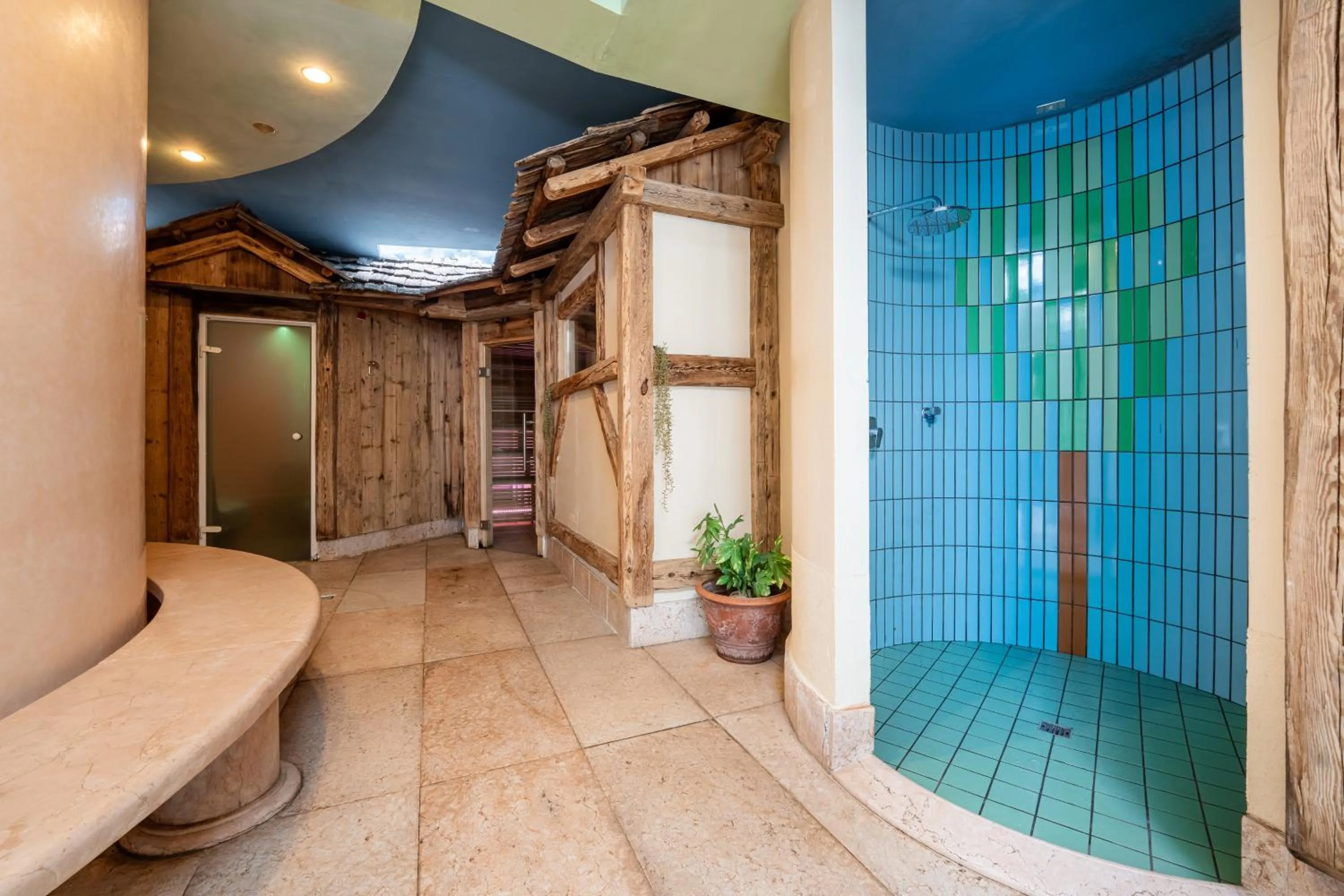 Shower in Hotel il Caminetto Sport