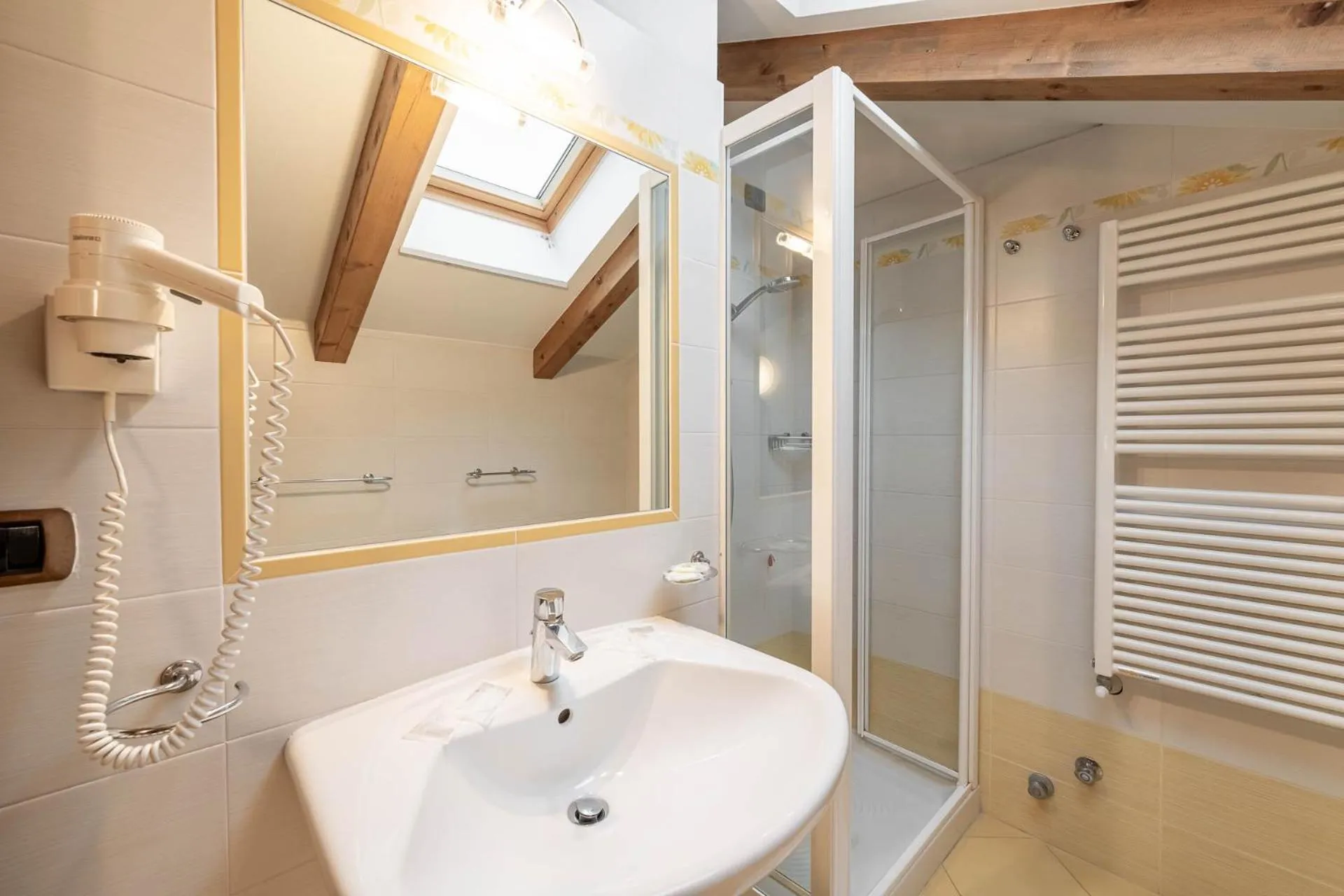 Bathroom in Hotel Villetta Maria Cottage