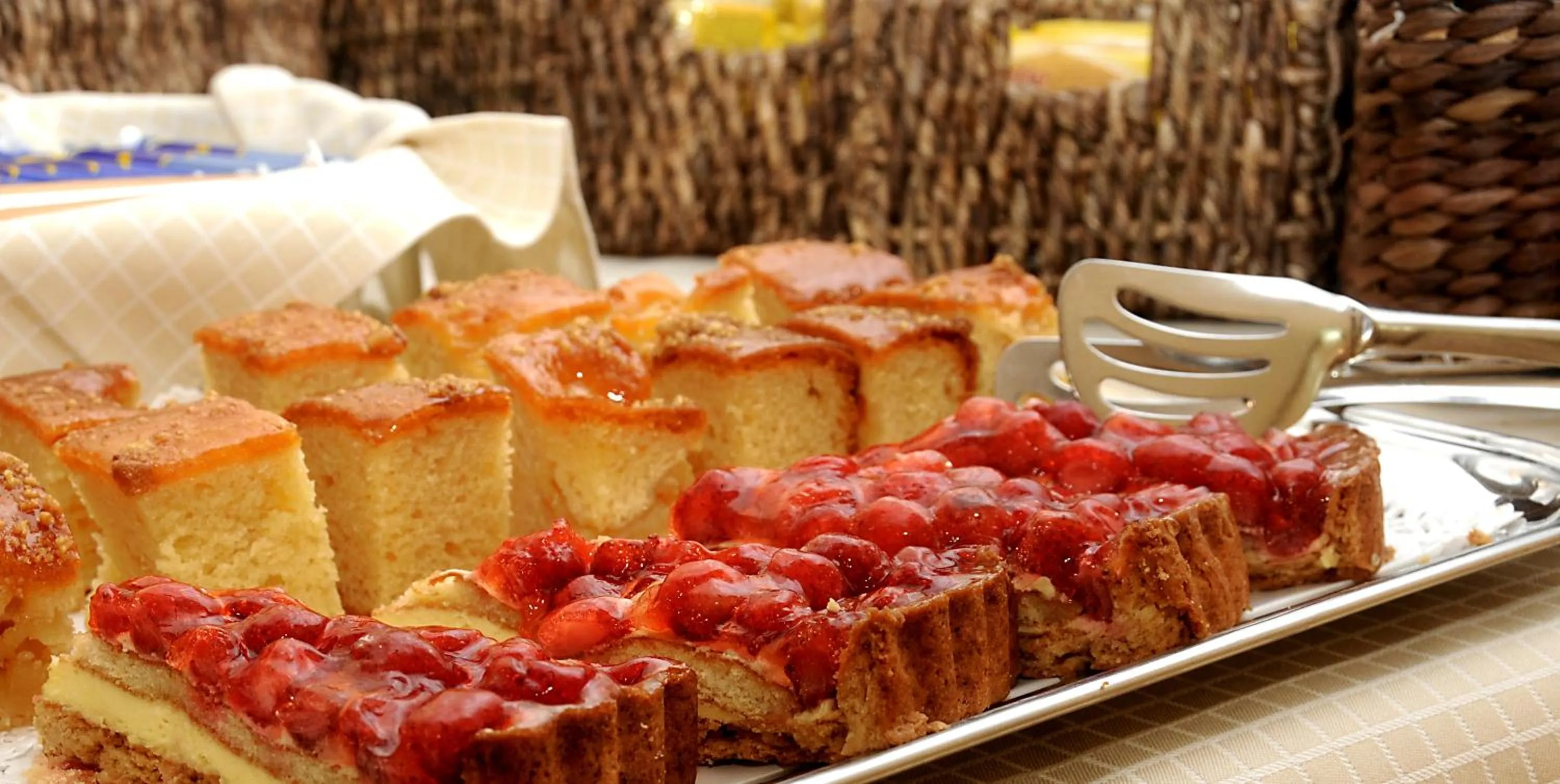 Buffet breakfast in Hotel Rex