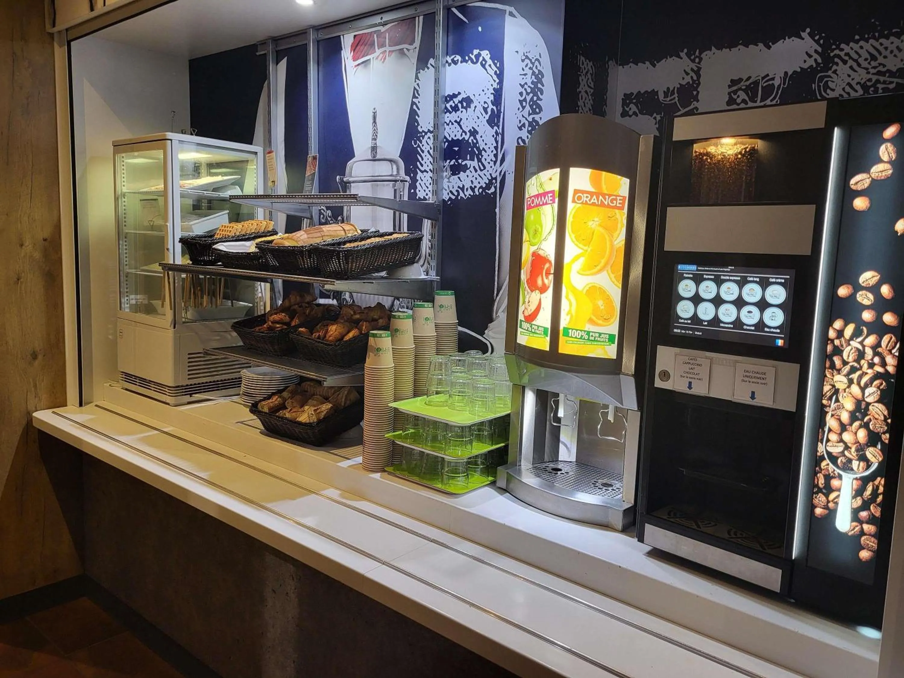 Breakfast in ibis budget Limoges Centre Gare