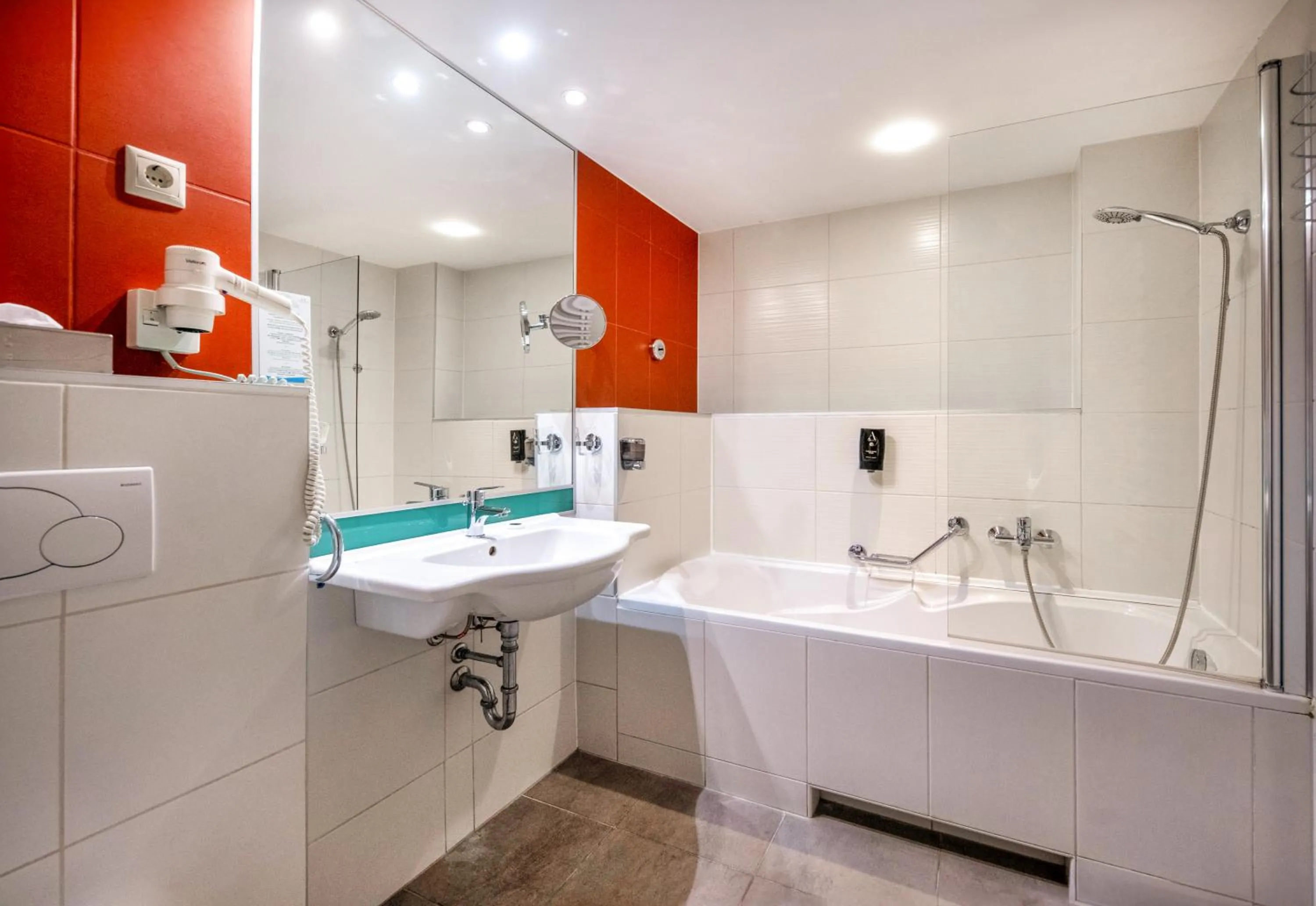 Bathroom in Dráva Hotel Thermal Resort