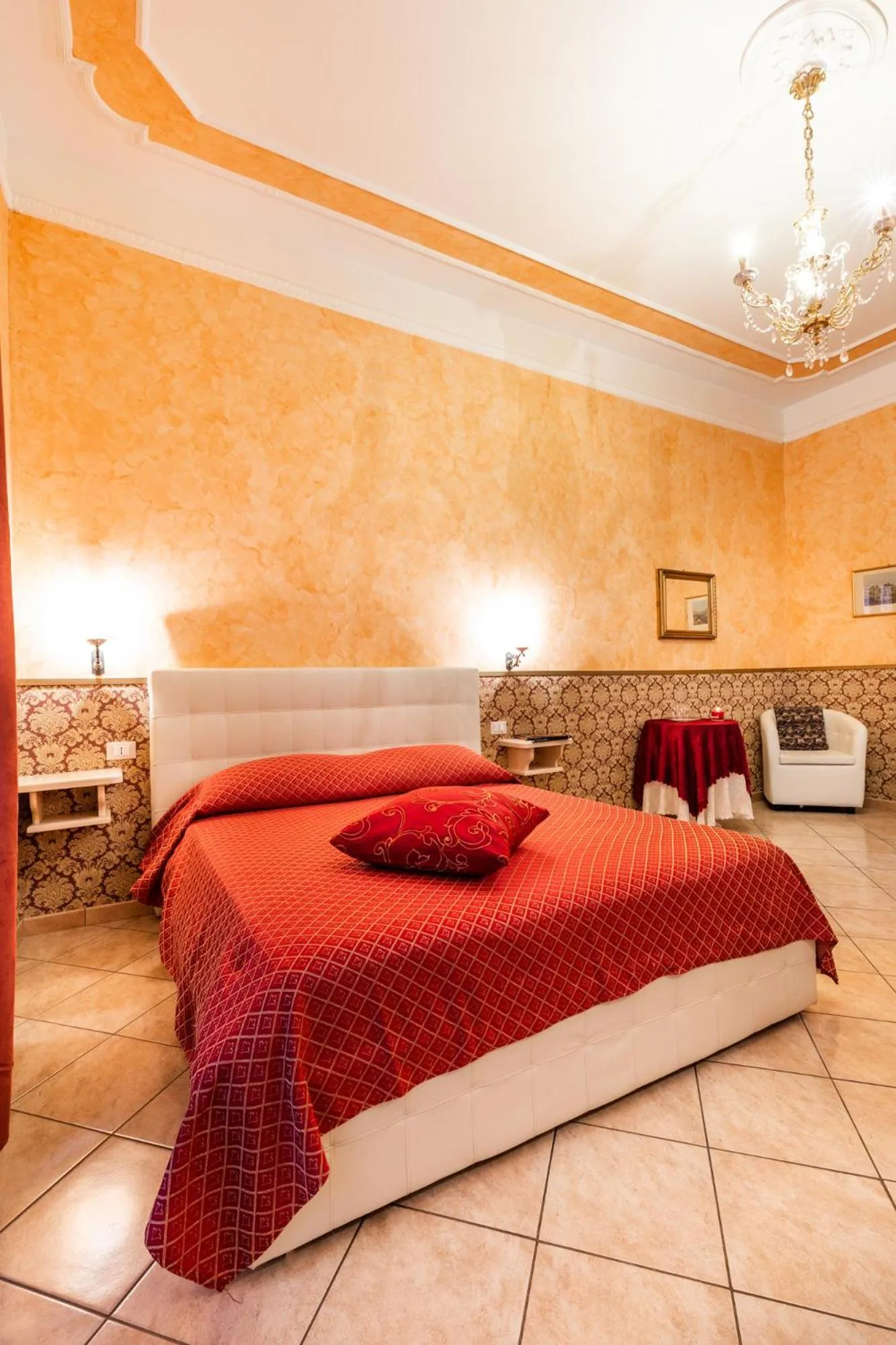 Photo of the whole room, Bed in Affittacamere Guest House Glatimia