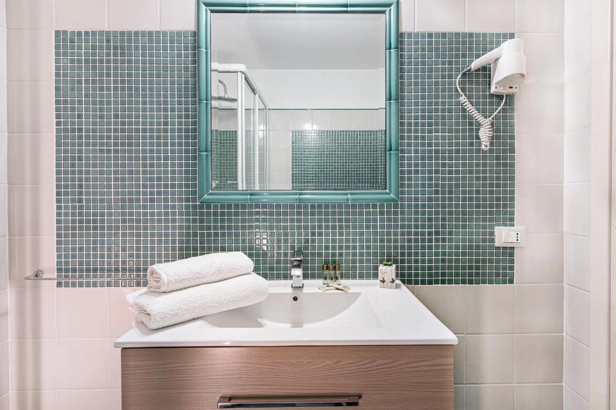 Bathroom in Affittacamere Guest House Glatimia