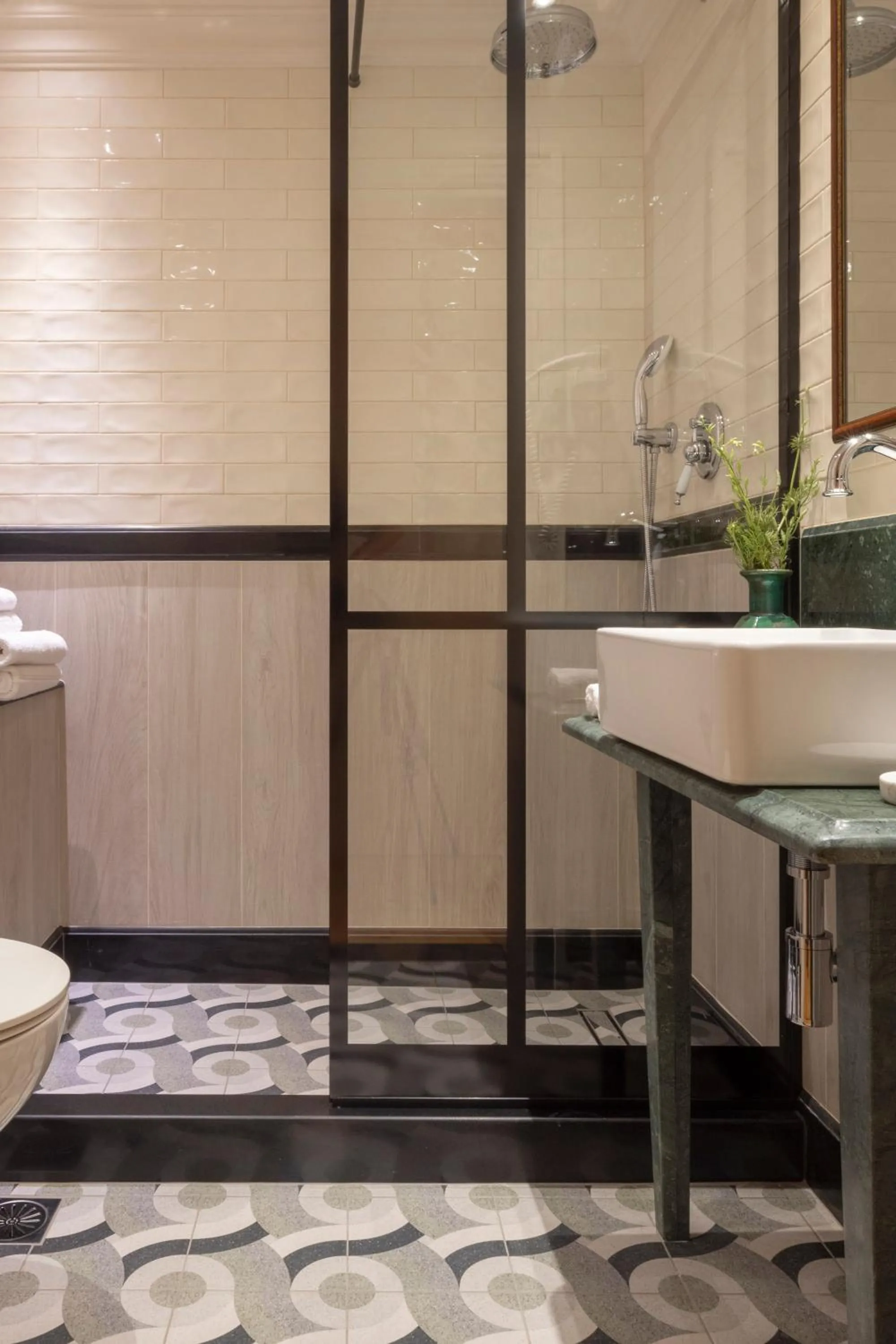 Toilet in Despotiko Hotel