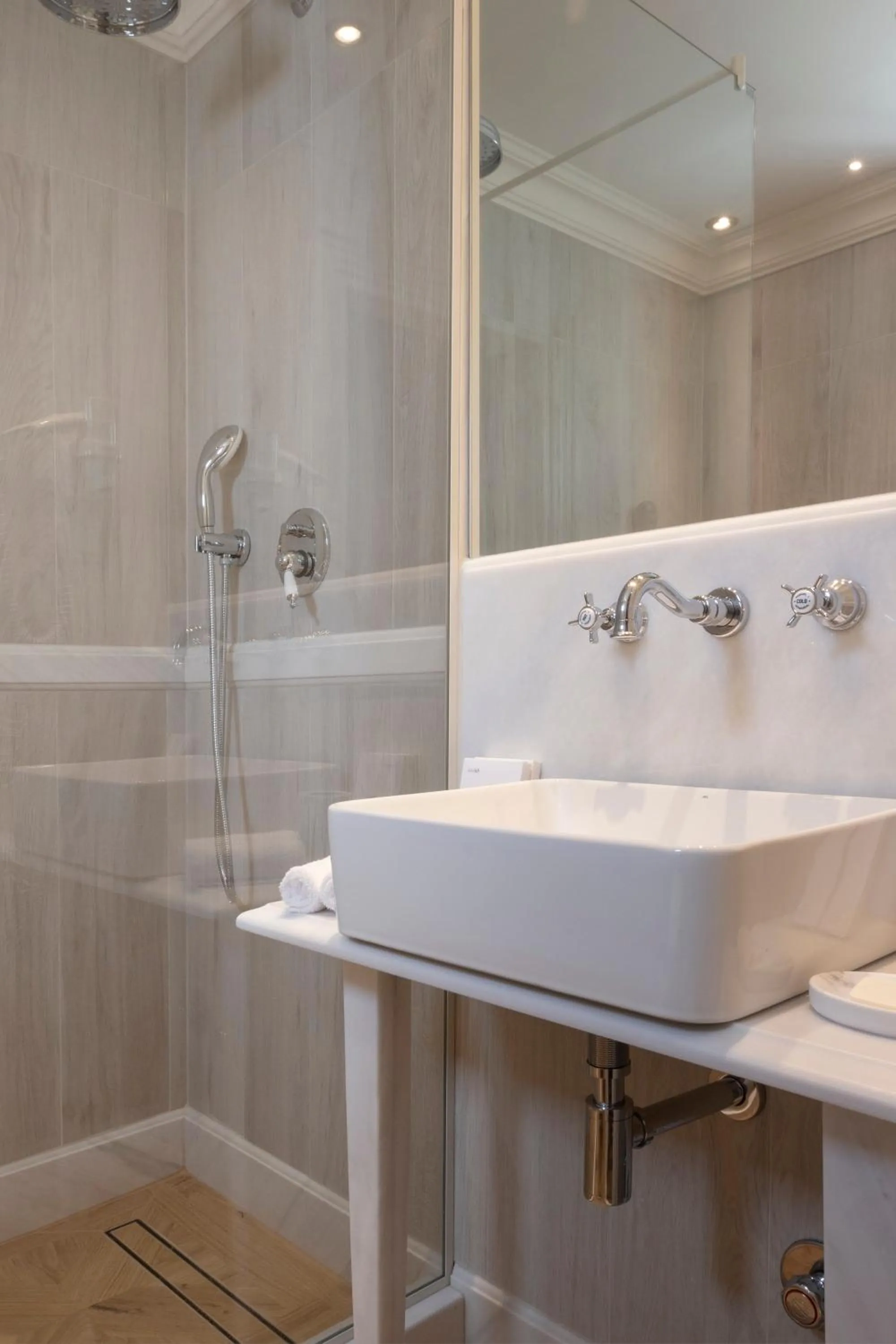 Bathroom in Despotiko Hotel