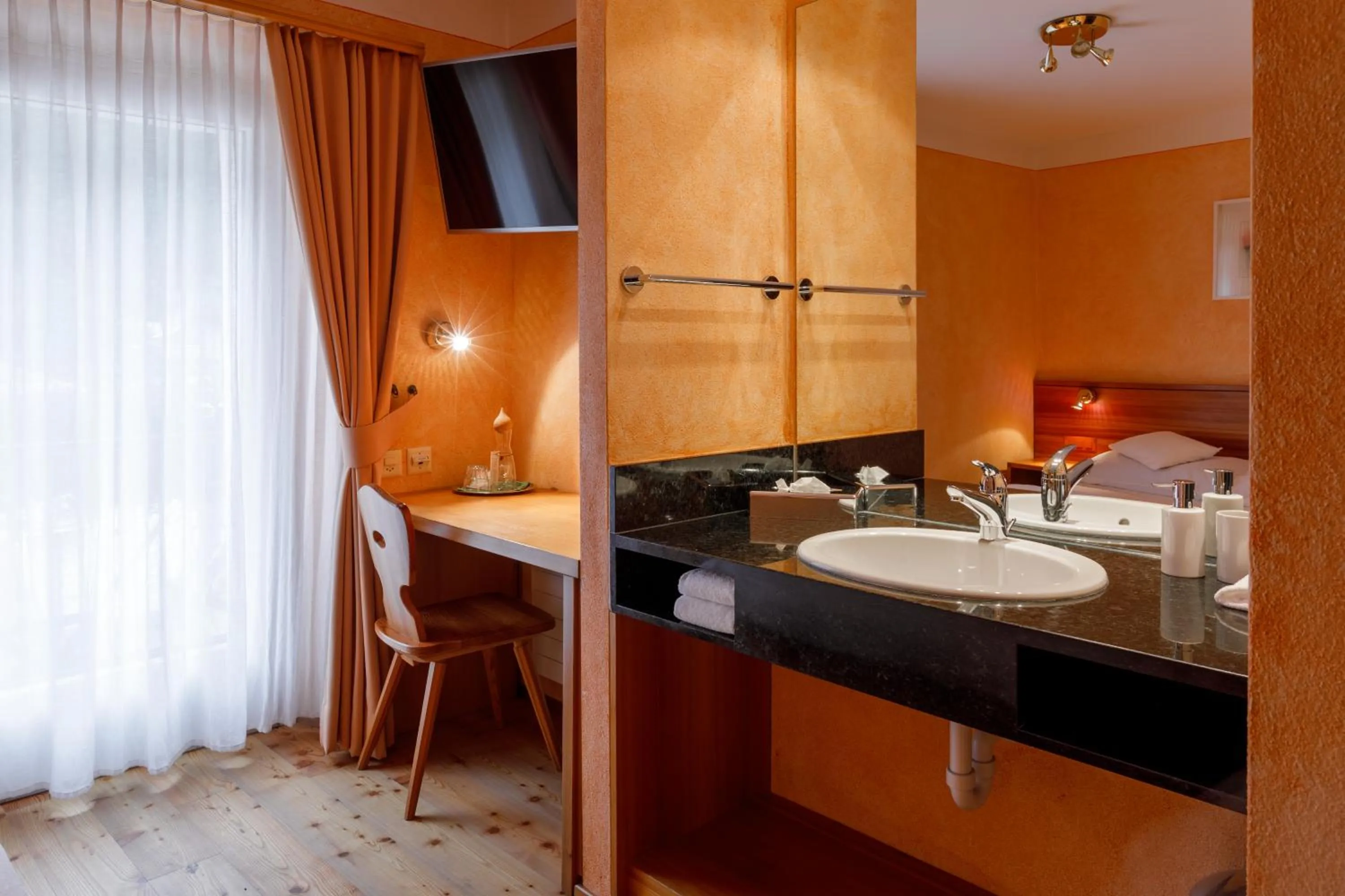 Bathroom in Hotel & SPA Croce Bianca