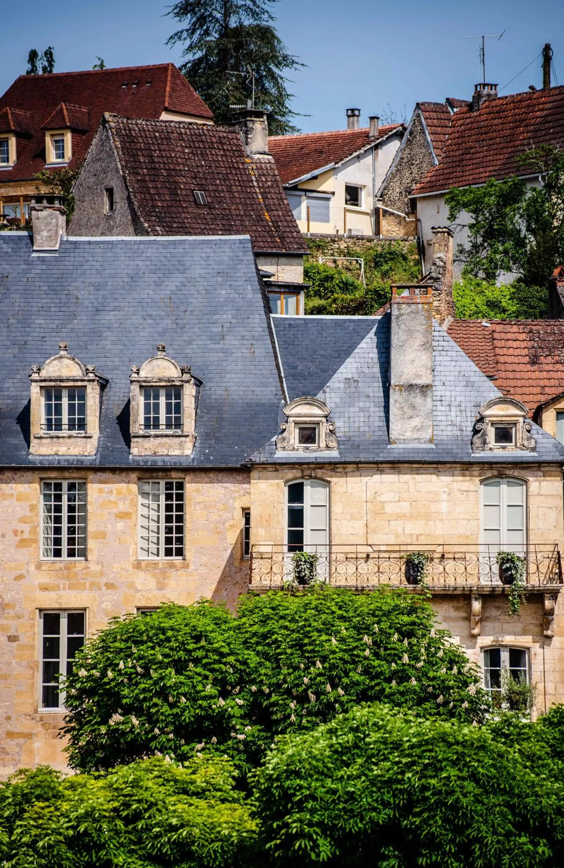 Facade/entrance in Hôtel de Bouilhac