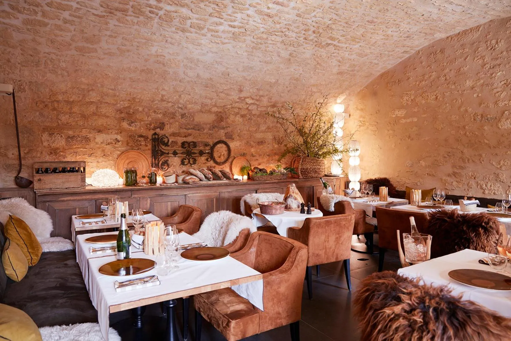 Restaurant/places to eat in Hôtel de Bouilhac