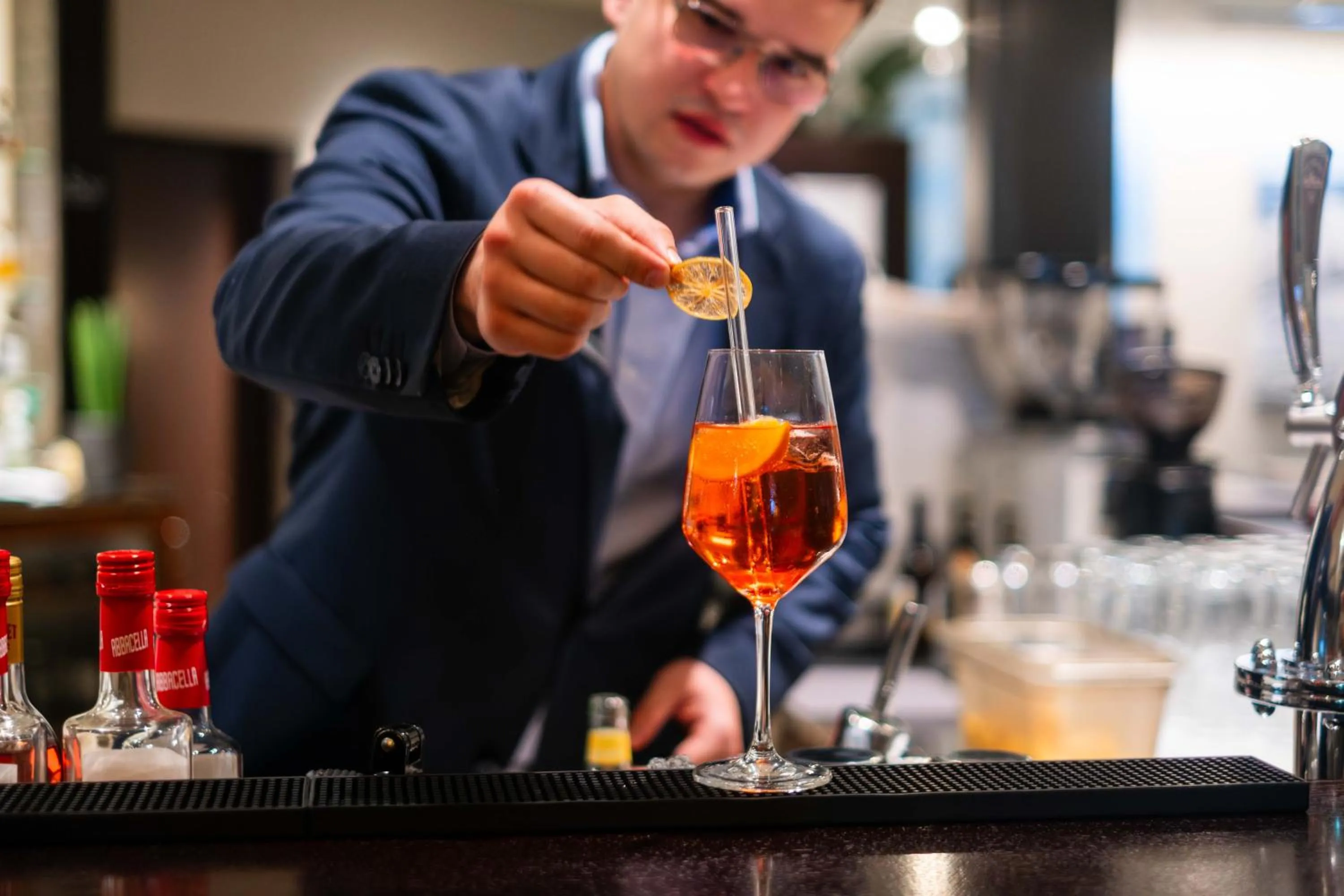 Lounge or bar in Hotel Seepark Thun