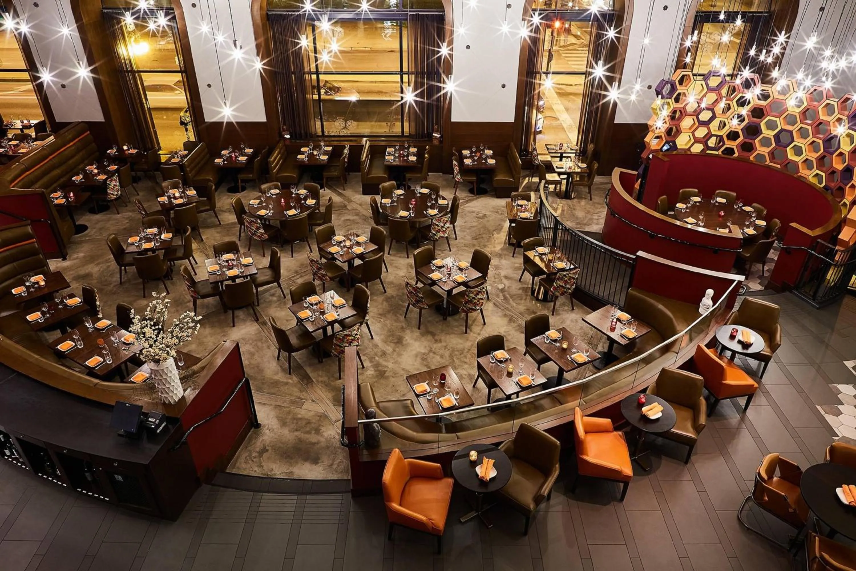 Restaurant/places to eat in The Blackstone, Autograph Collection