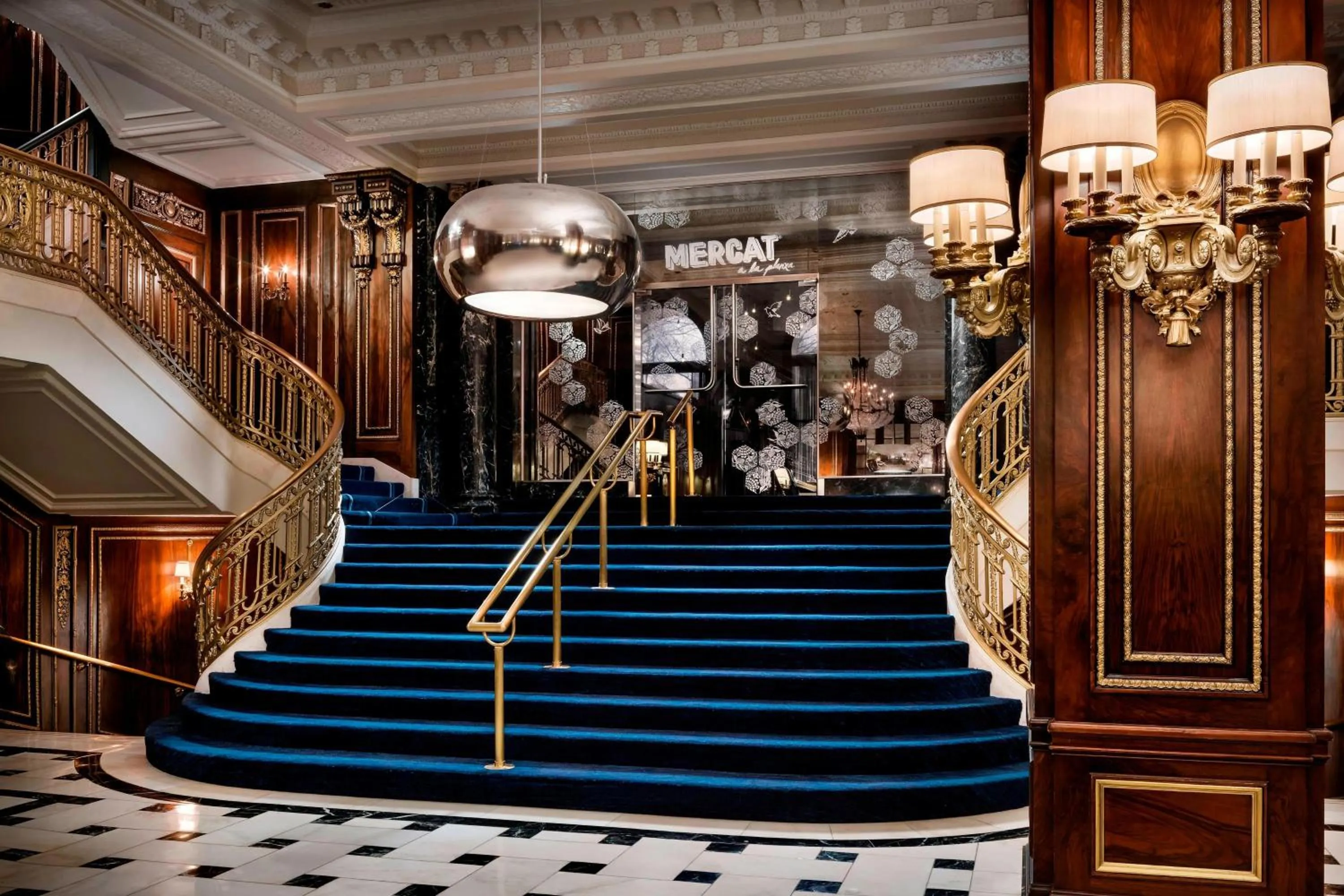 Other in The Blackstone, Autograph Collection