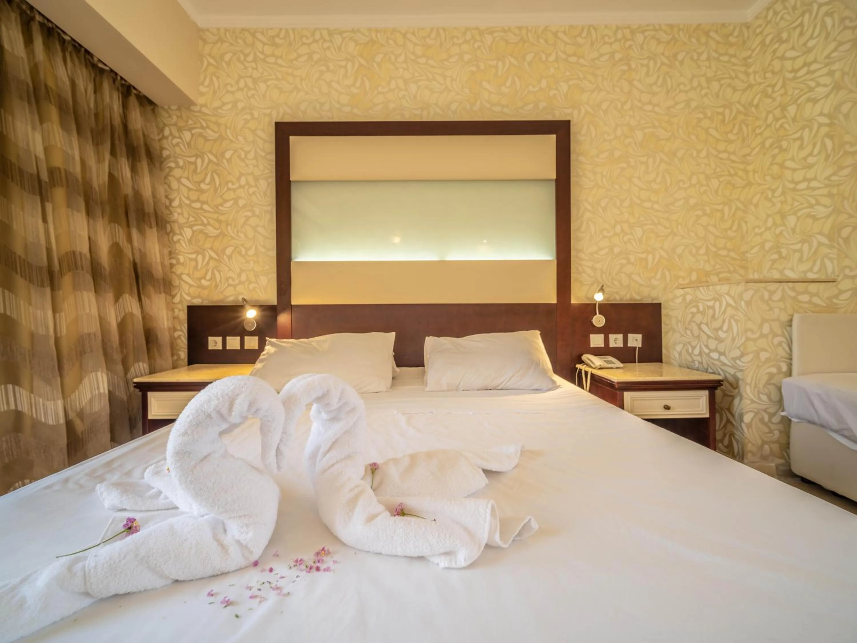 Bed in Sunshine Rhodes