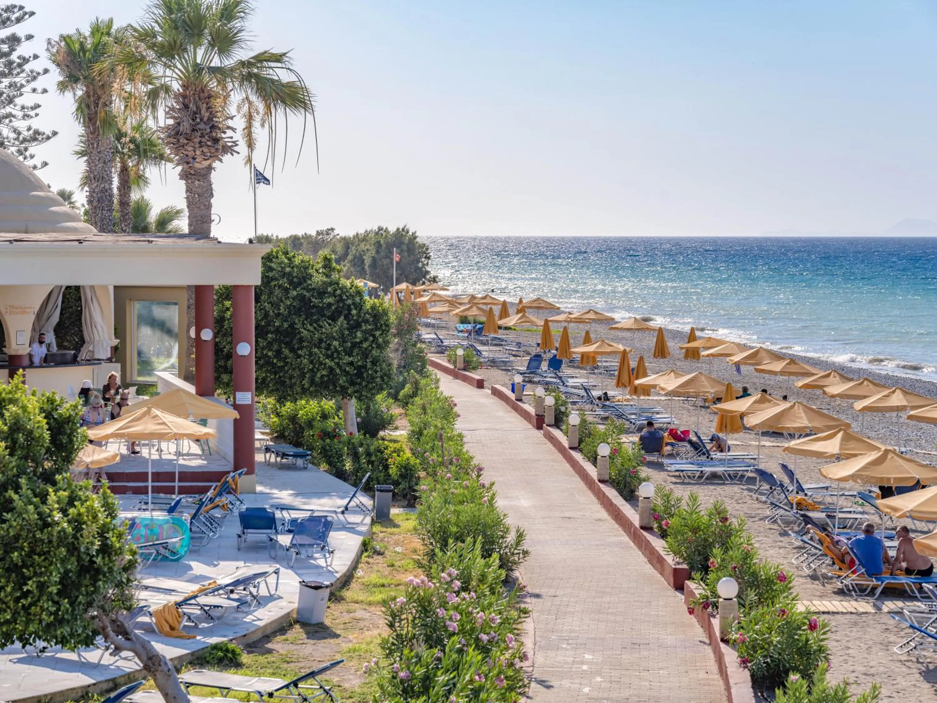 Property building in Sunshine Rhodes