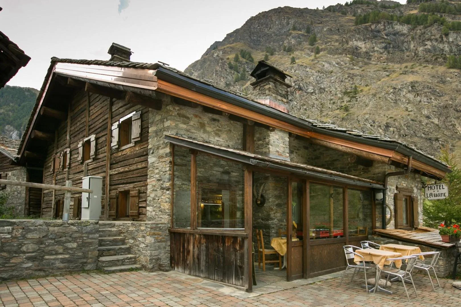 Balcony/Terrace in Hotel Restaurant La Barme