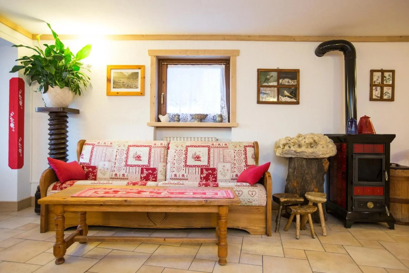 Lounge or bar in Hotel Restaurant La Barme