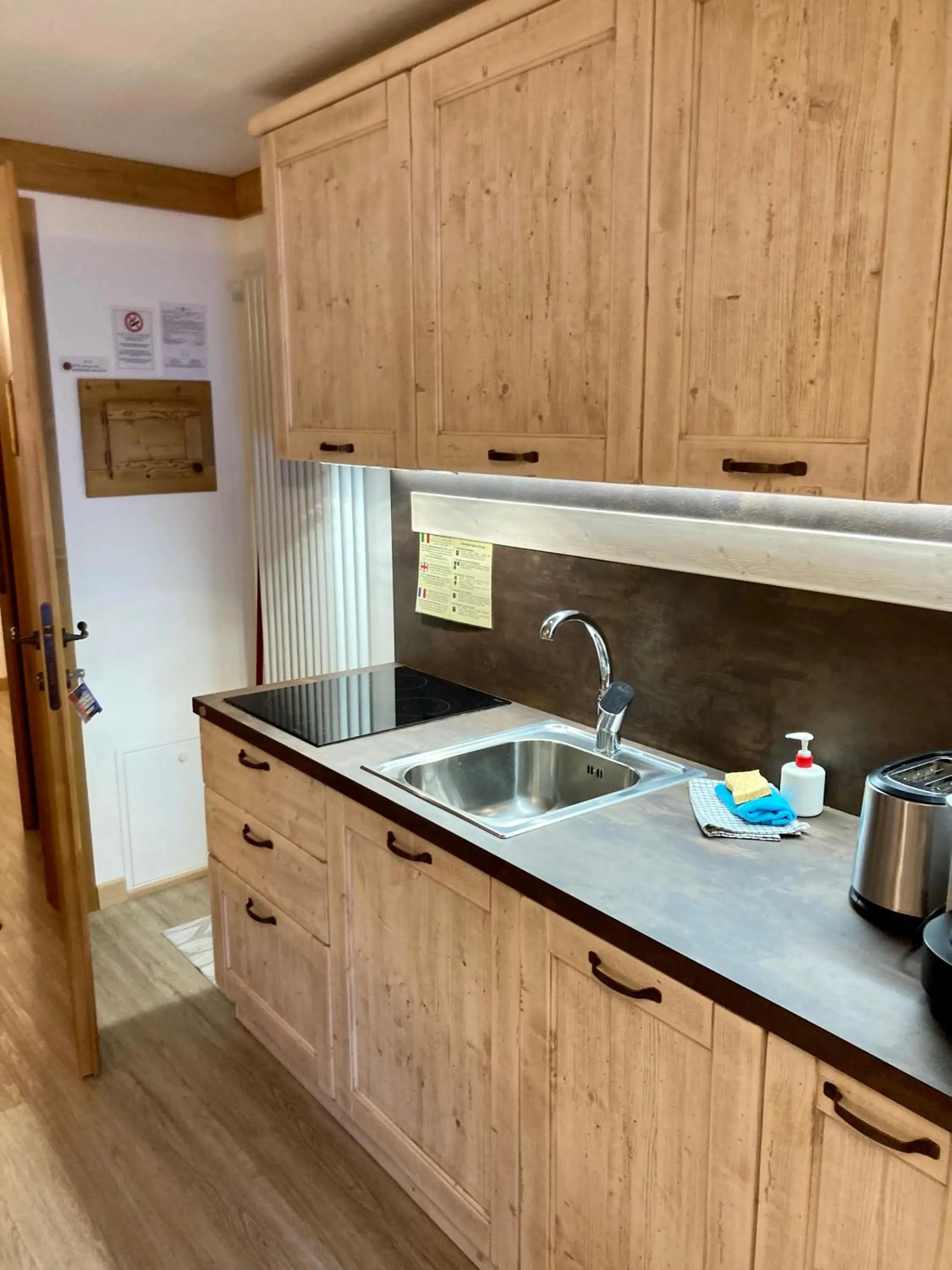 Kitchen or kitchenette in Résidence Château Royal