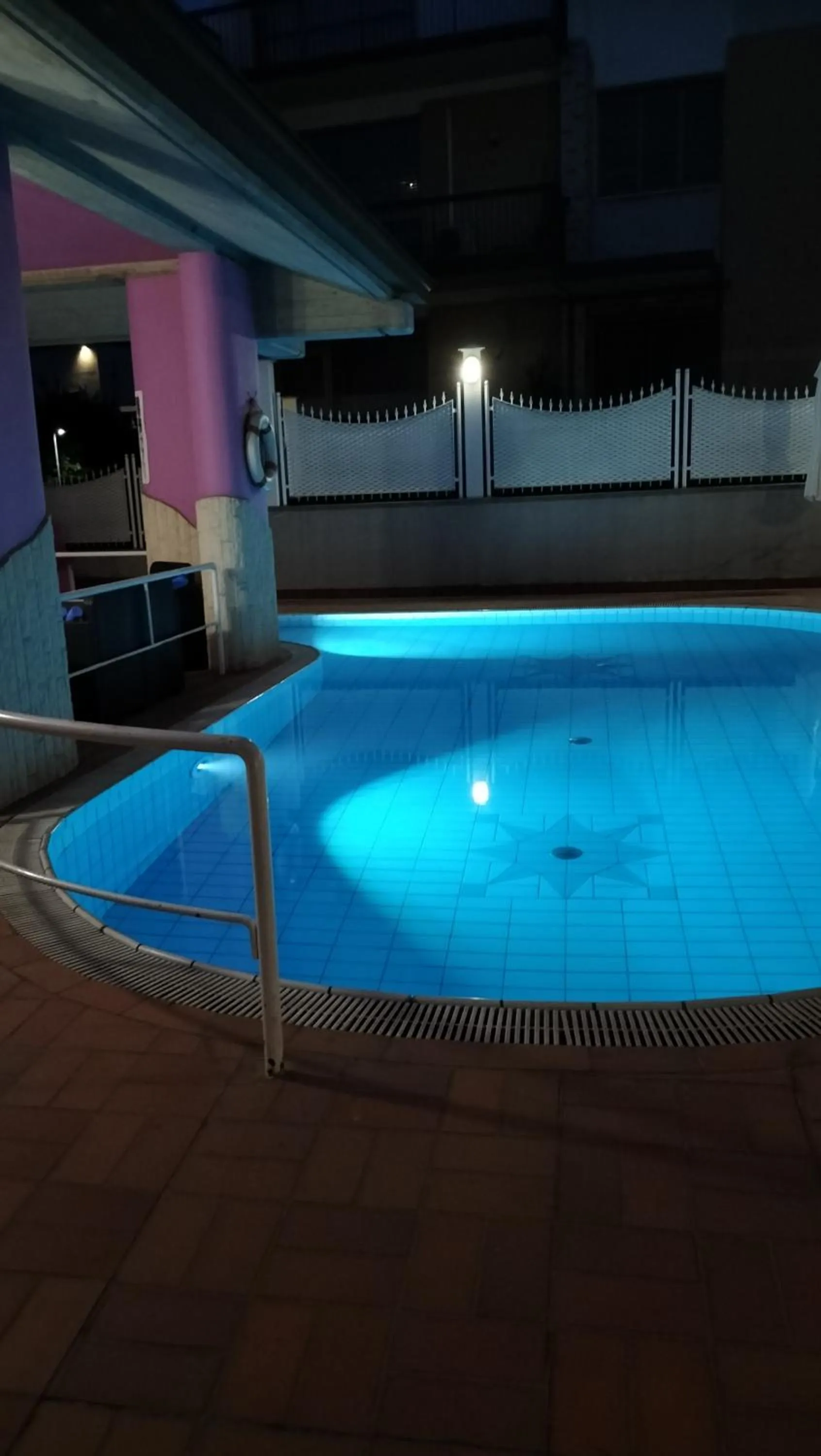 Pool view in HOTEL Villa Lilla