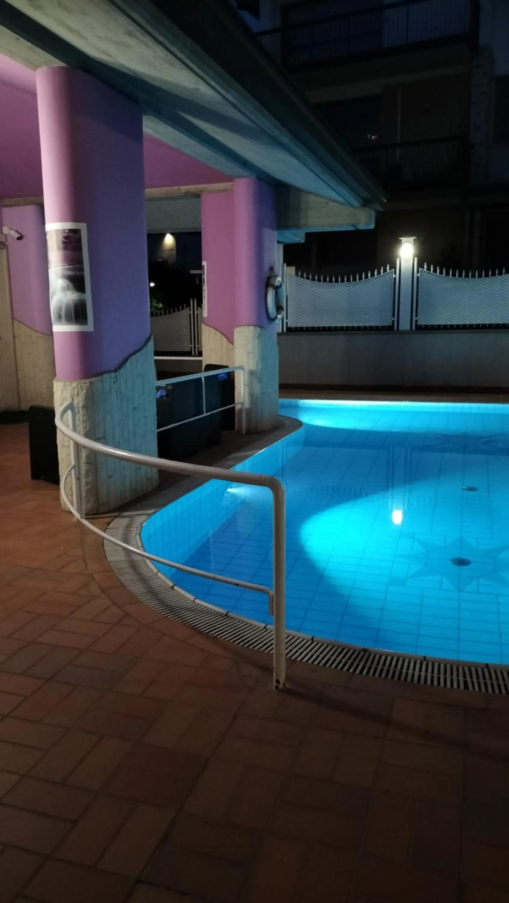 Pool view in HOTEL Villa Lilla