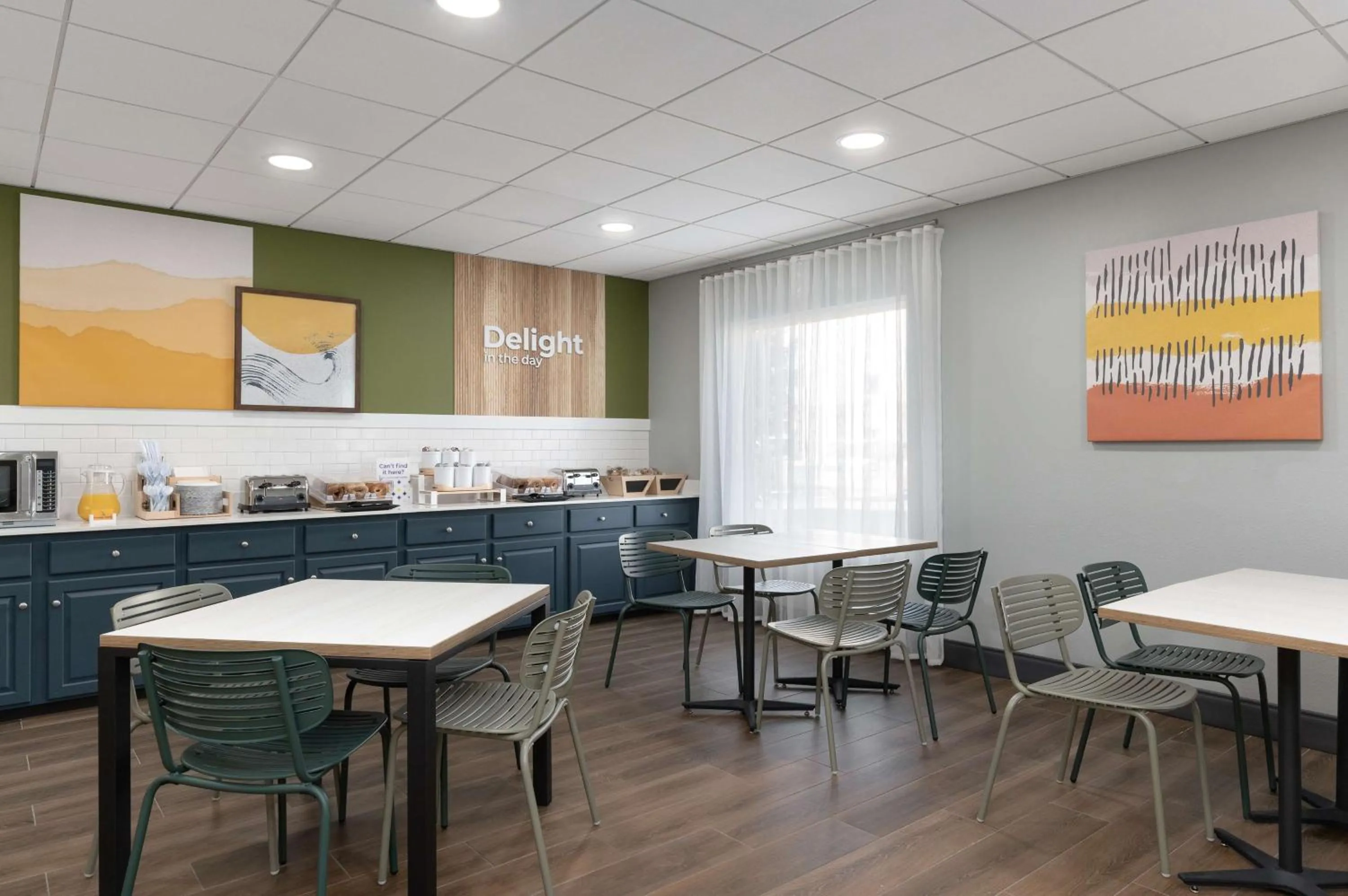 Breakfast in Spark by Hilton Savannah South I-95