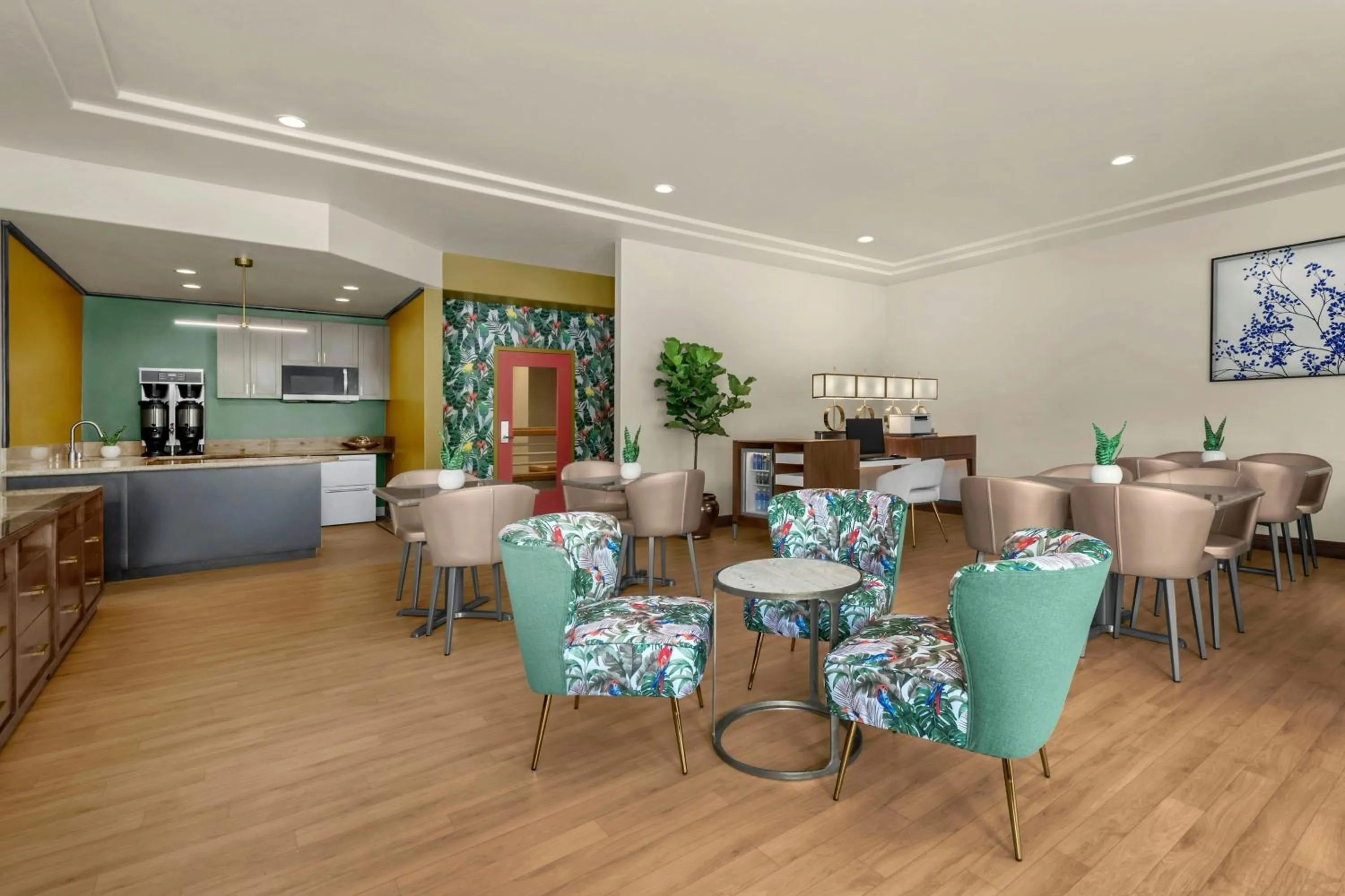 Lounge or bar in Sheraton La Jolla