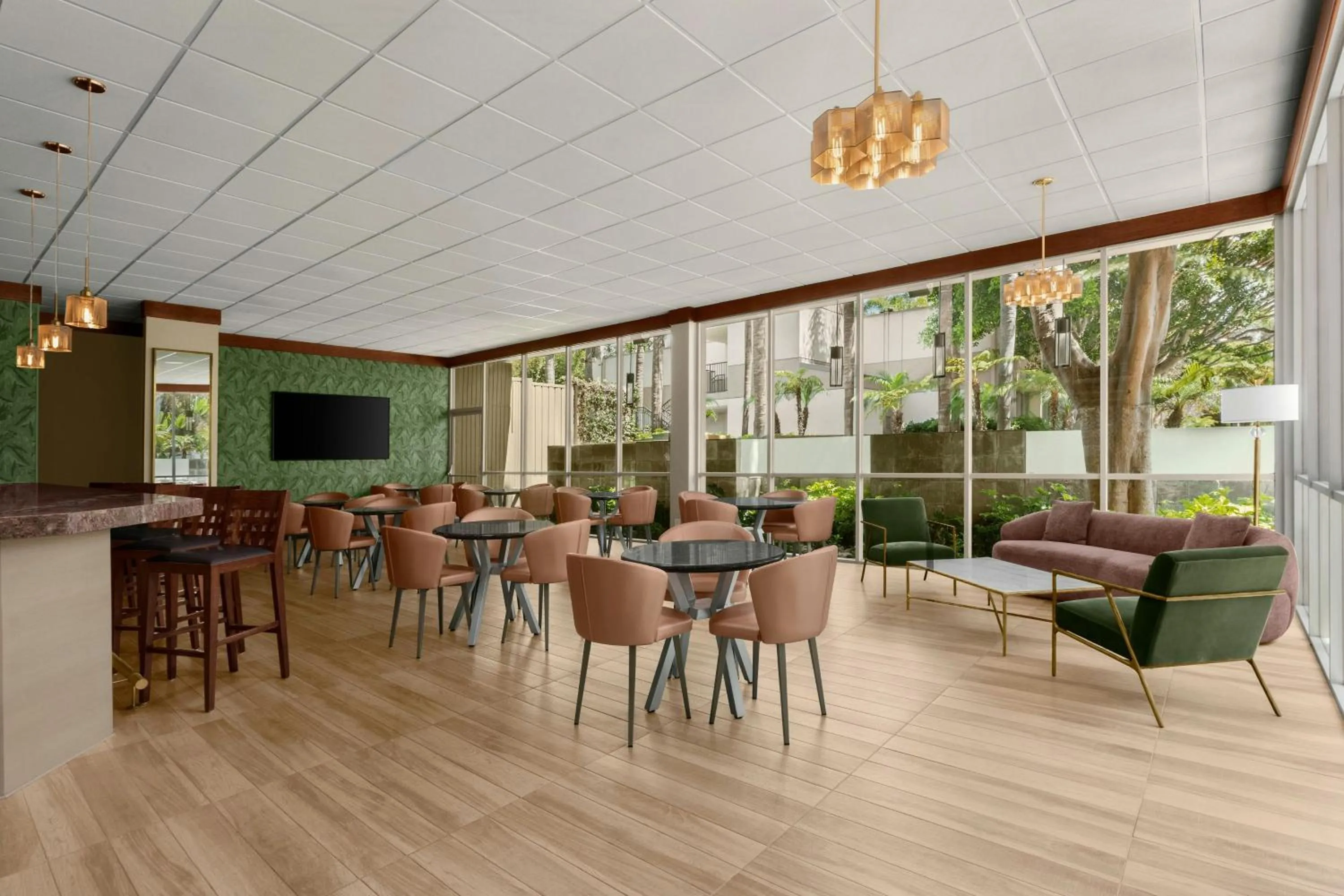 Restaurant/places to eat in Sheraton La Jolla