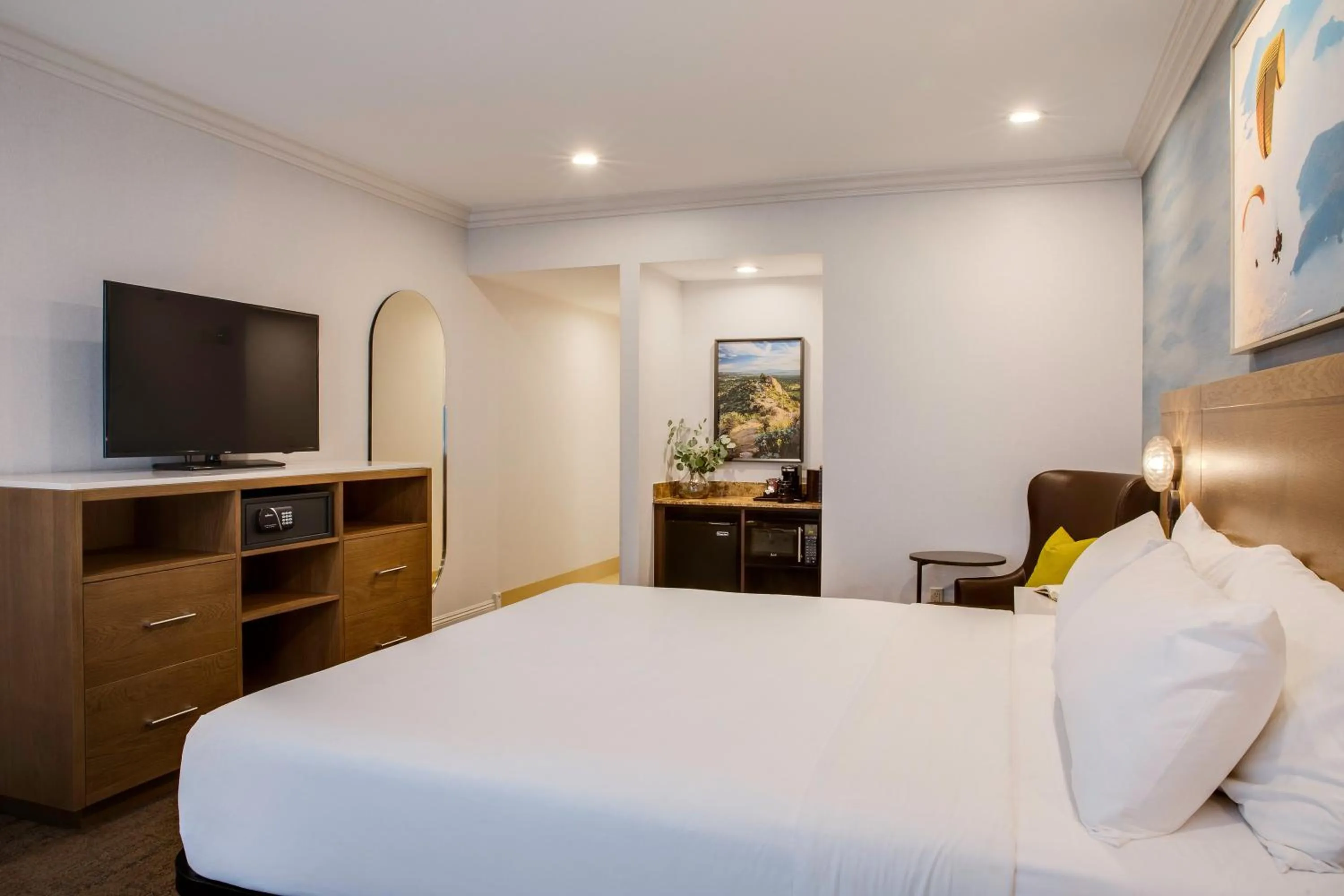 acessibility, Bed in Ayres Hotel & Spa Moreno Valley/Riverside