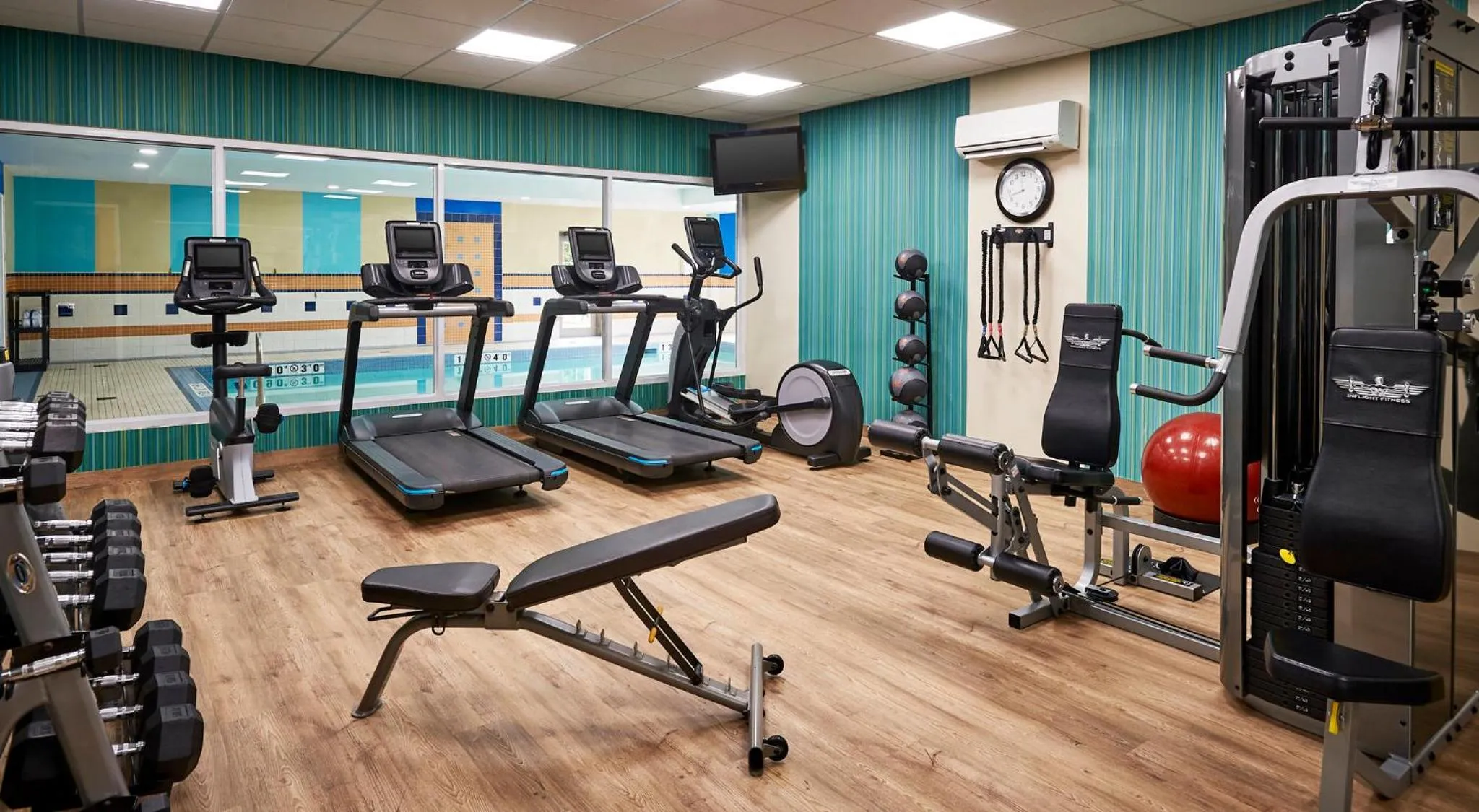 Fitness centre/facilities in Staybridge Suites Oakville Burlington by IHG