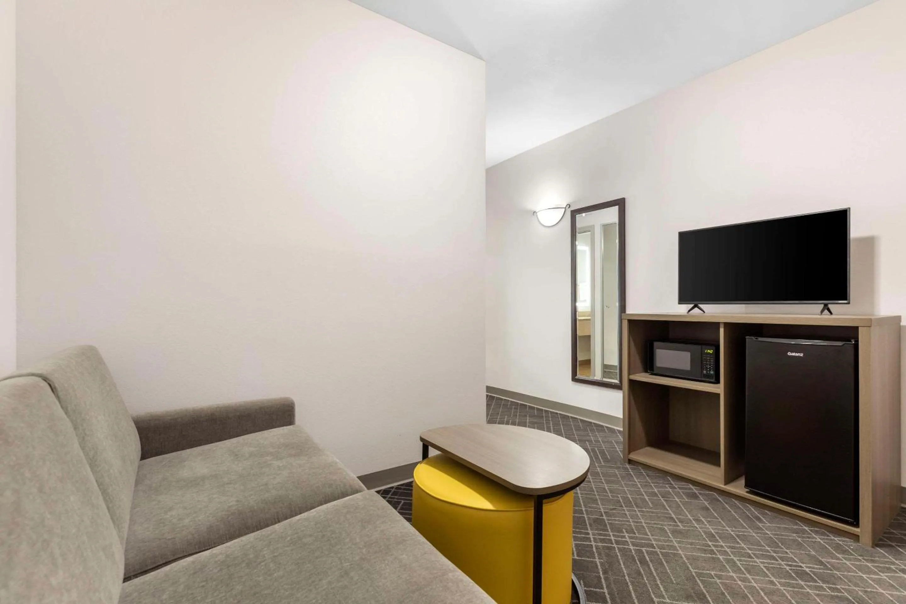 Bedroom in Comfort Inn & Suites Glenwood Springs On The River