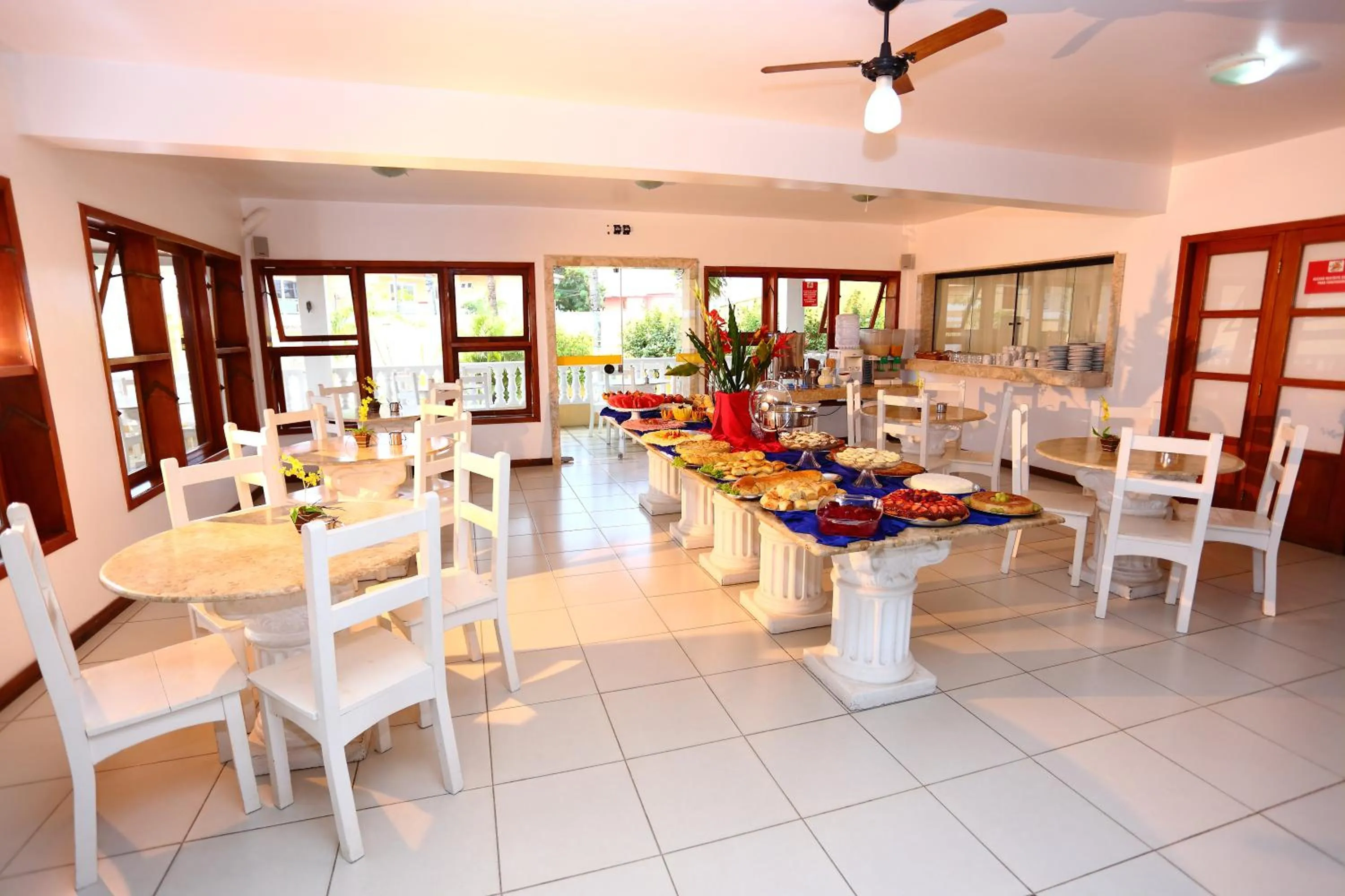 Restaurant/places to eat in Benko´s Praia Hotel