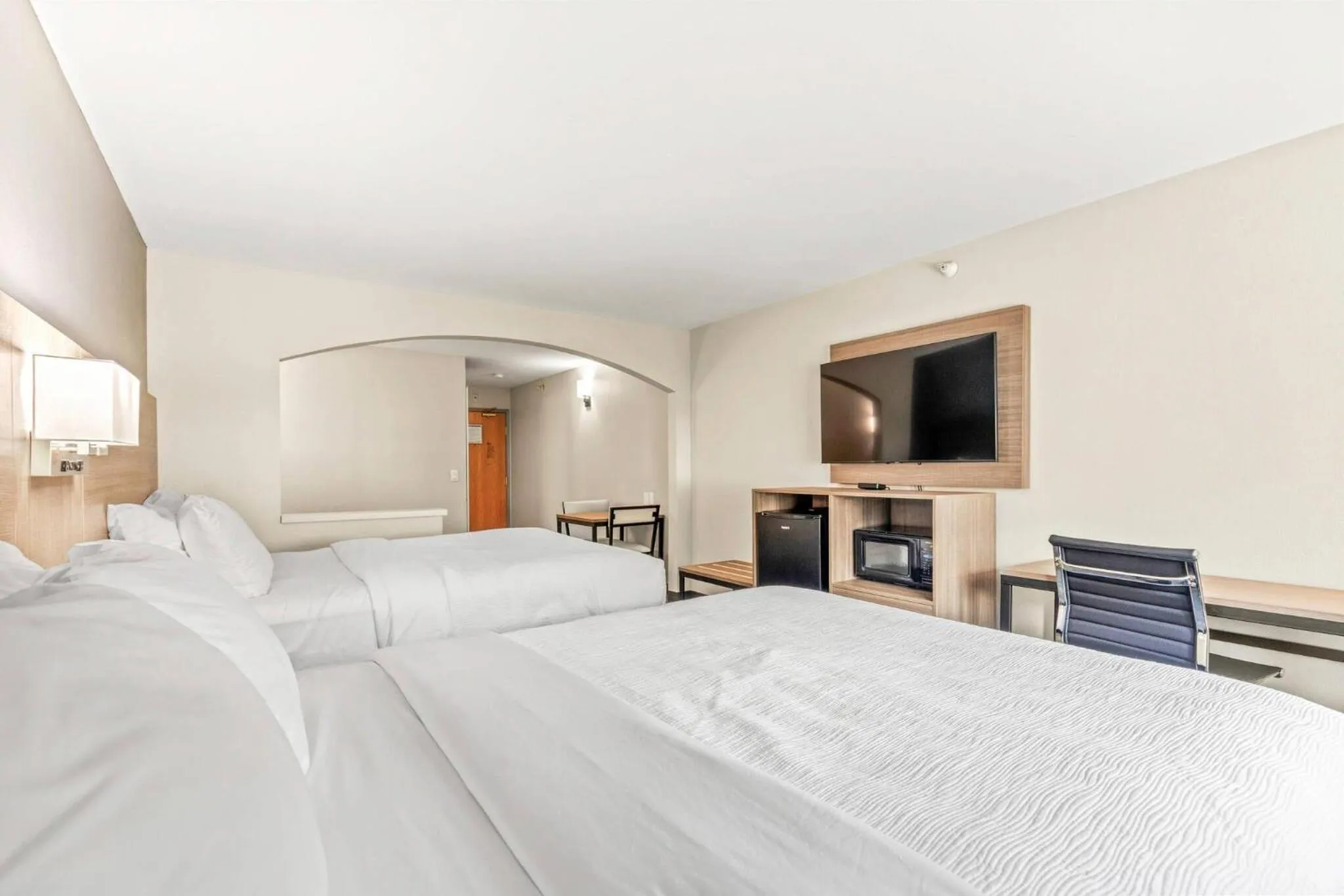 Bedroom, Bed in Quality Inn & Suites On The River