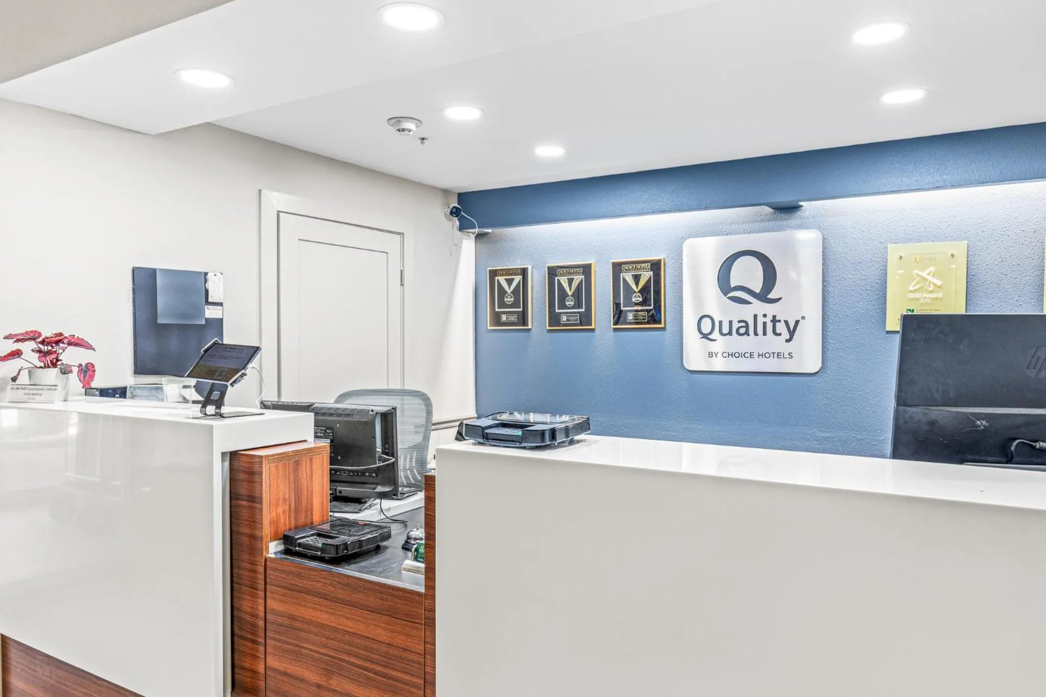 Lobby or reception in Quality Inn & Suites On The River