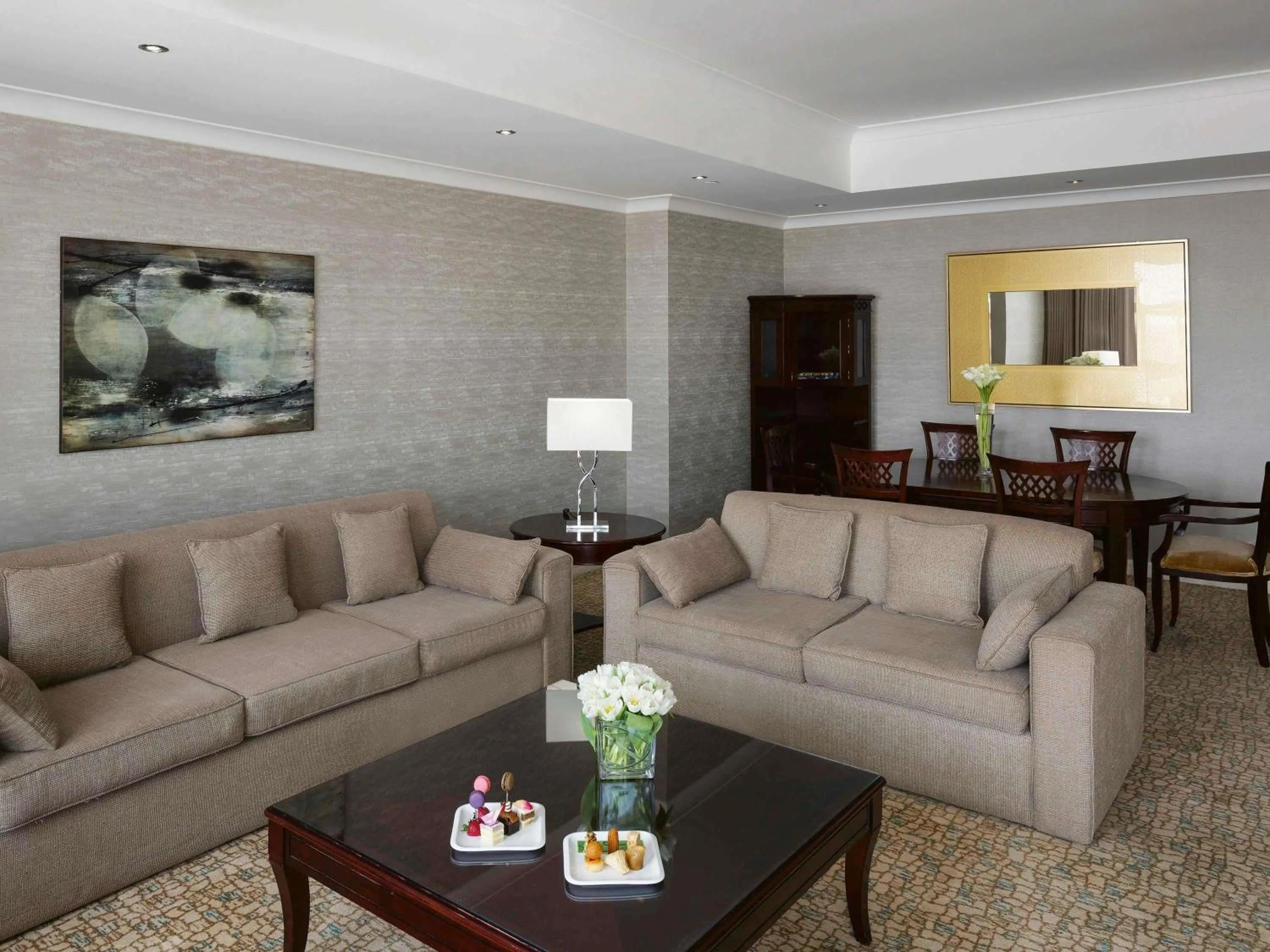 Bedroom in Anwar Al Madinah Mövenpick