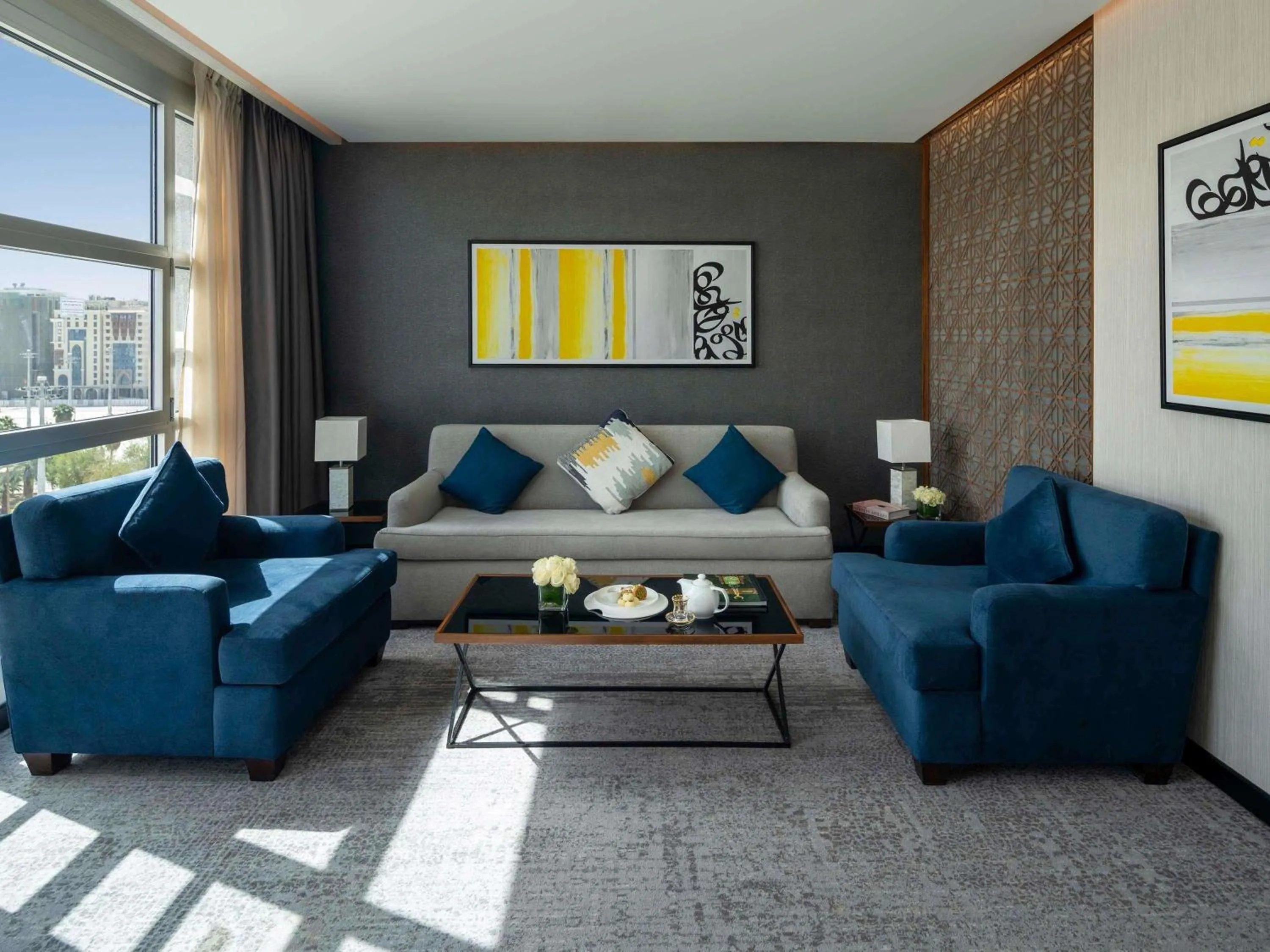 Bedroom in Anwar Al Madinah Mövenpick