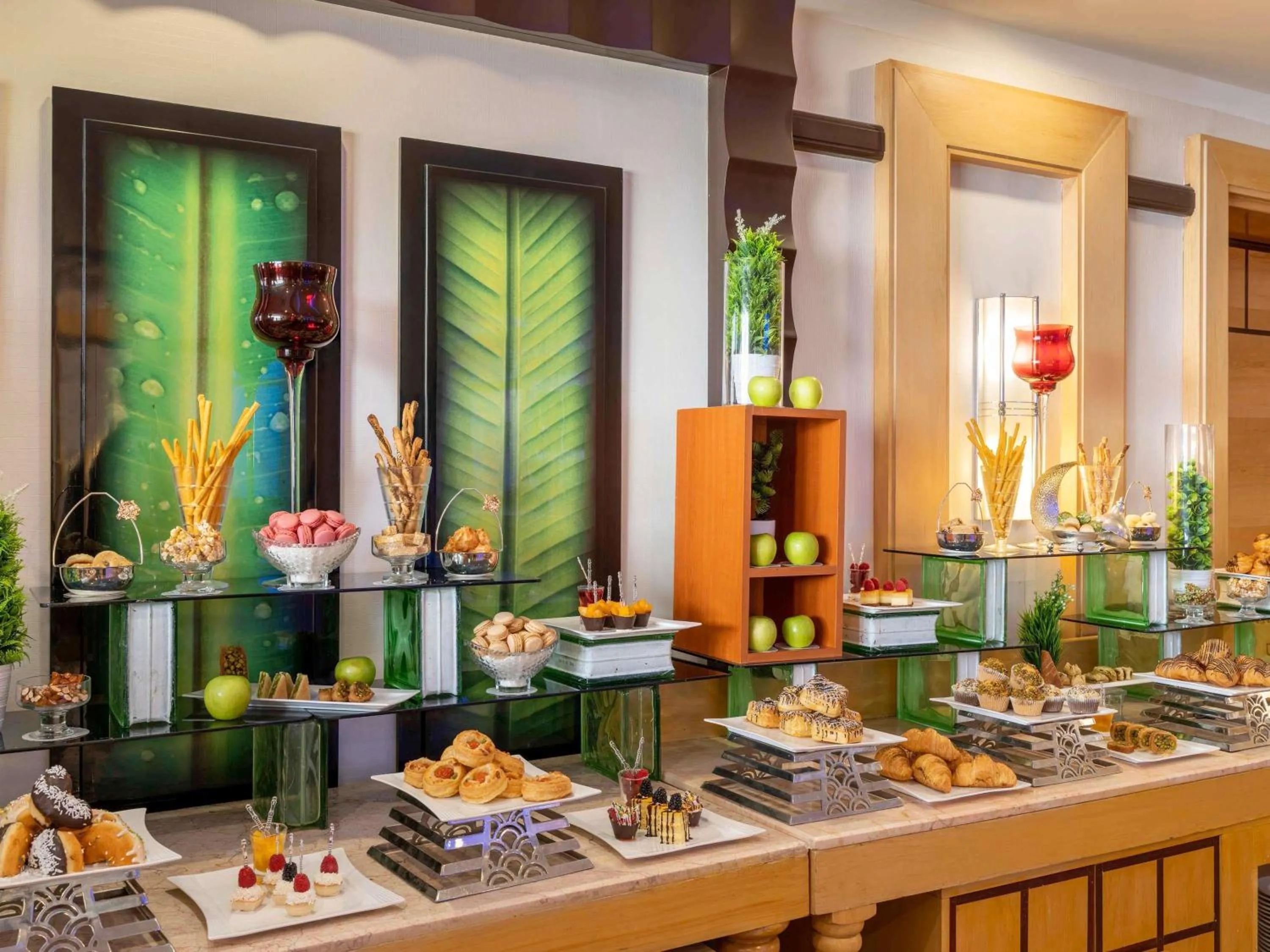 Meeting/conference room in Anwar Al Madinah Mövenpick