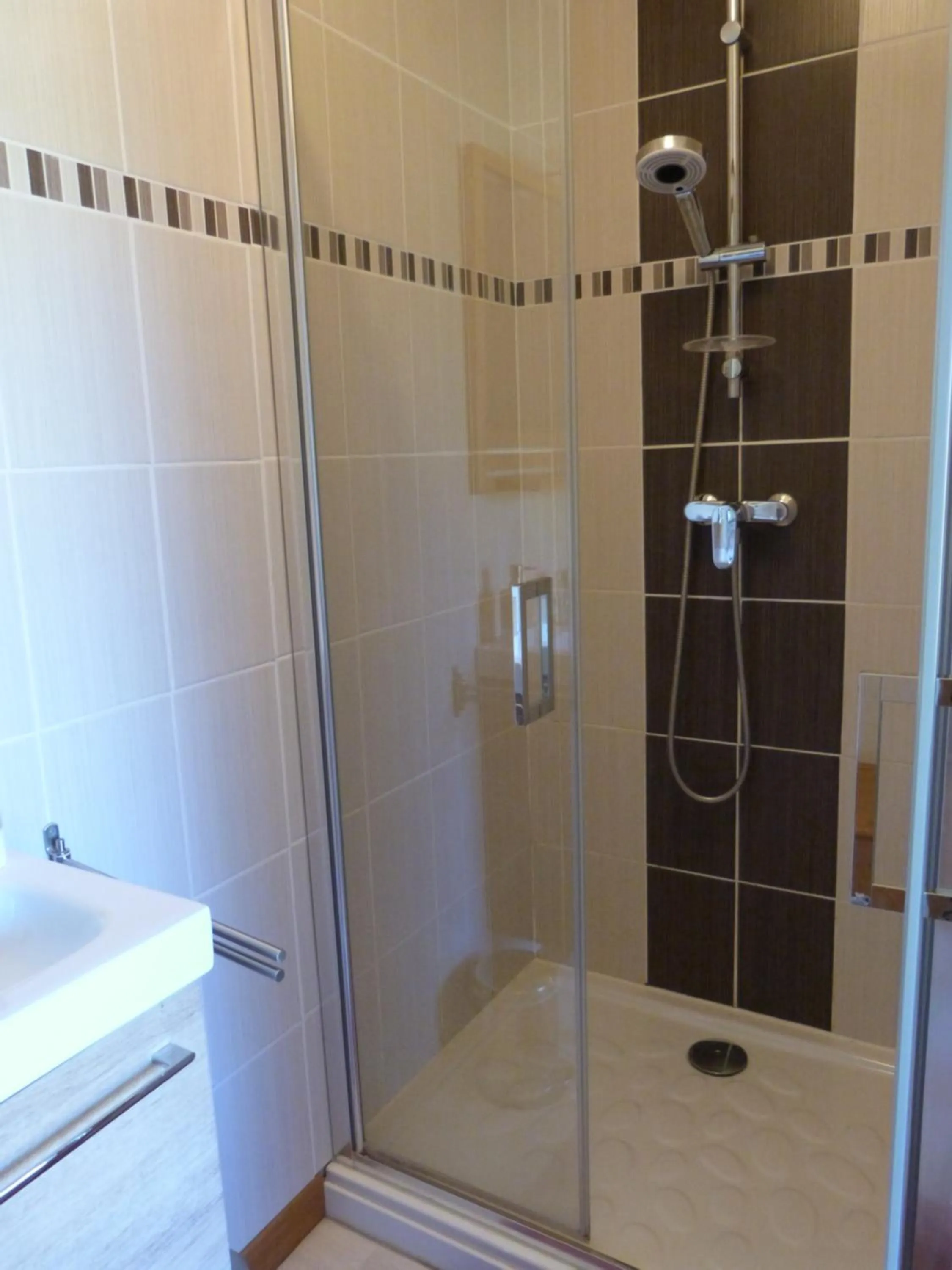 Shower in La Reine des prés Chambres d'Hôtes