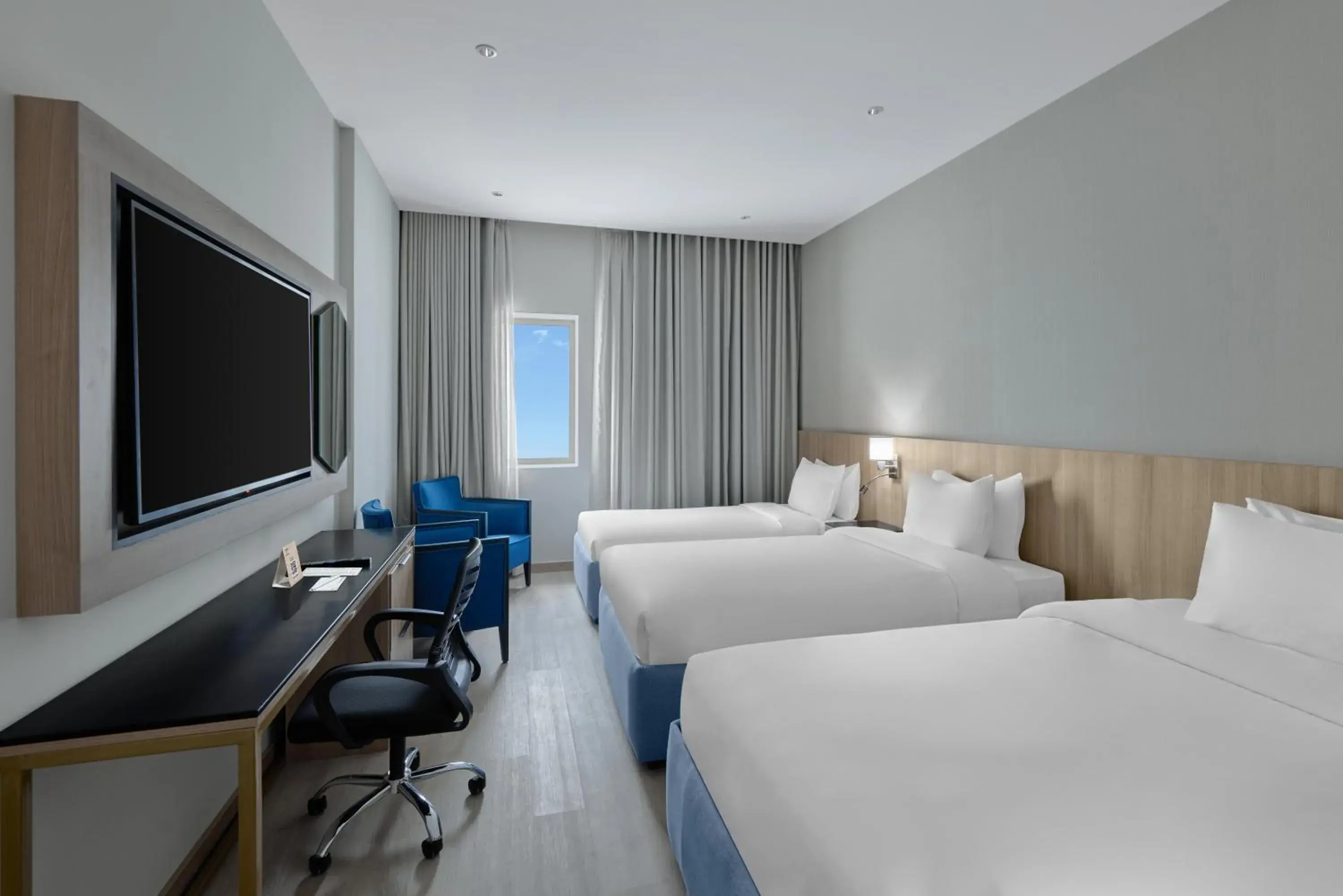 Superior Triple Room in Makarem Umm Al Qura Hotel Superior Triple Room in Makarem Umm Al Qura Hotel