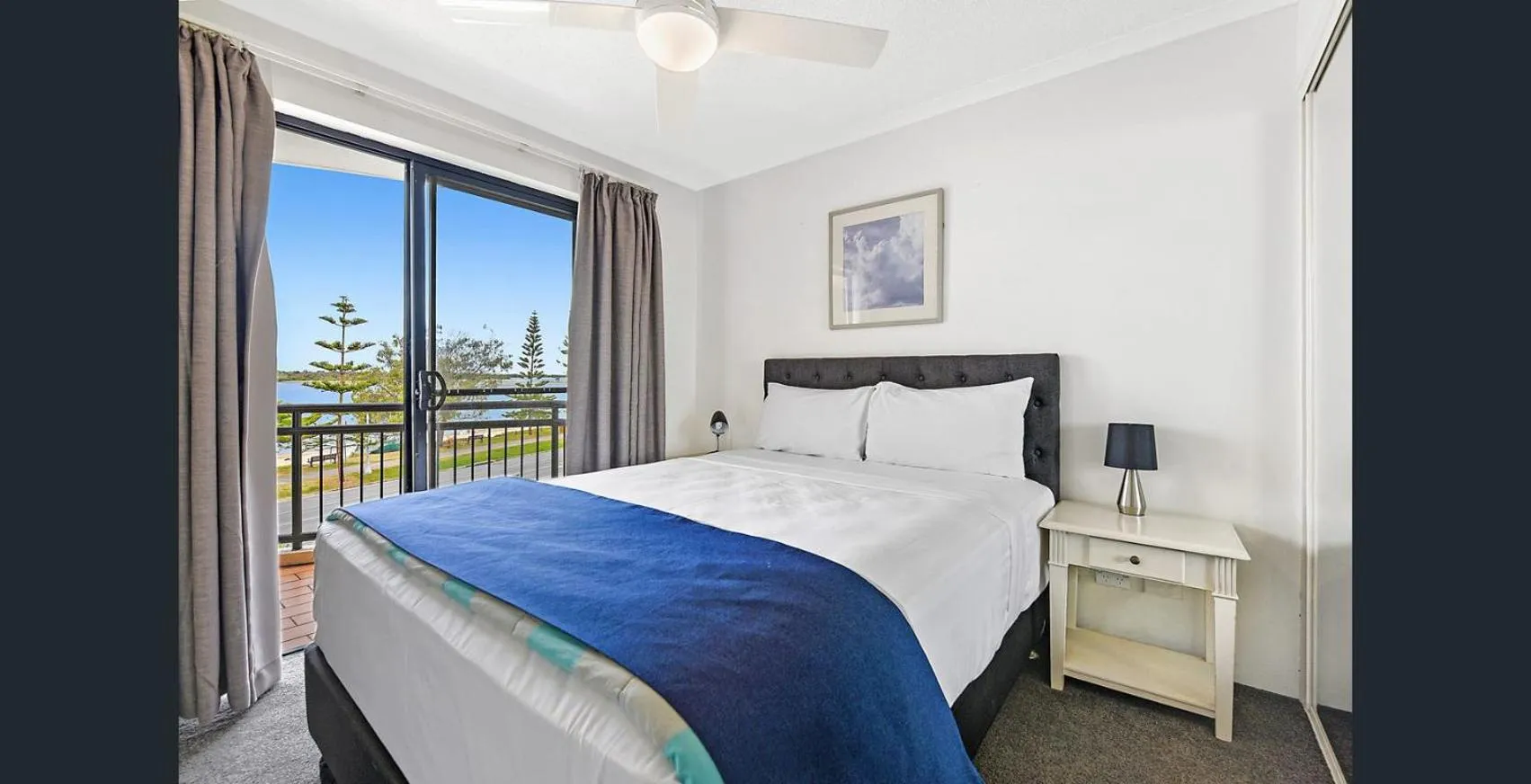 Bed in Windsurfer Resort