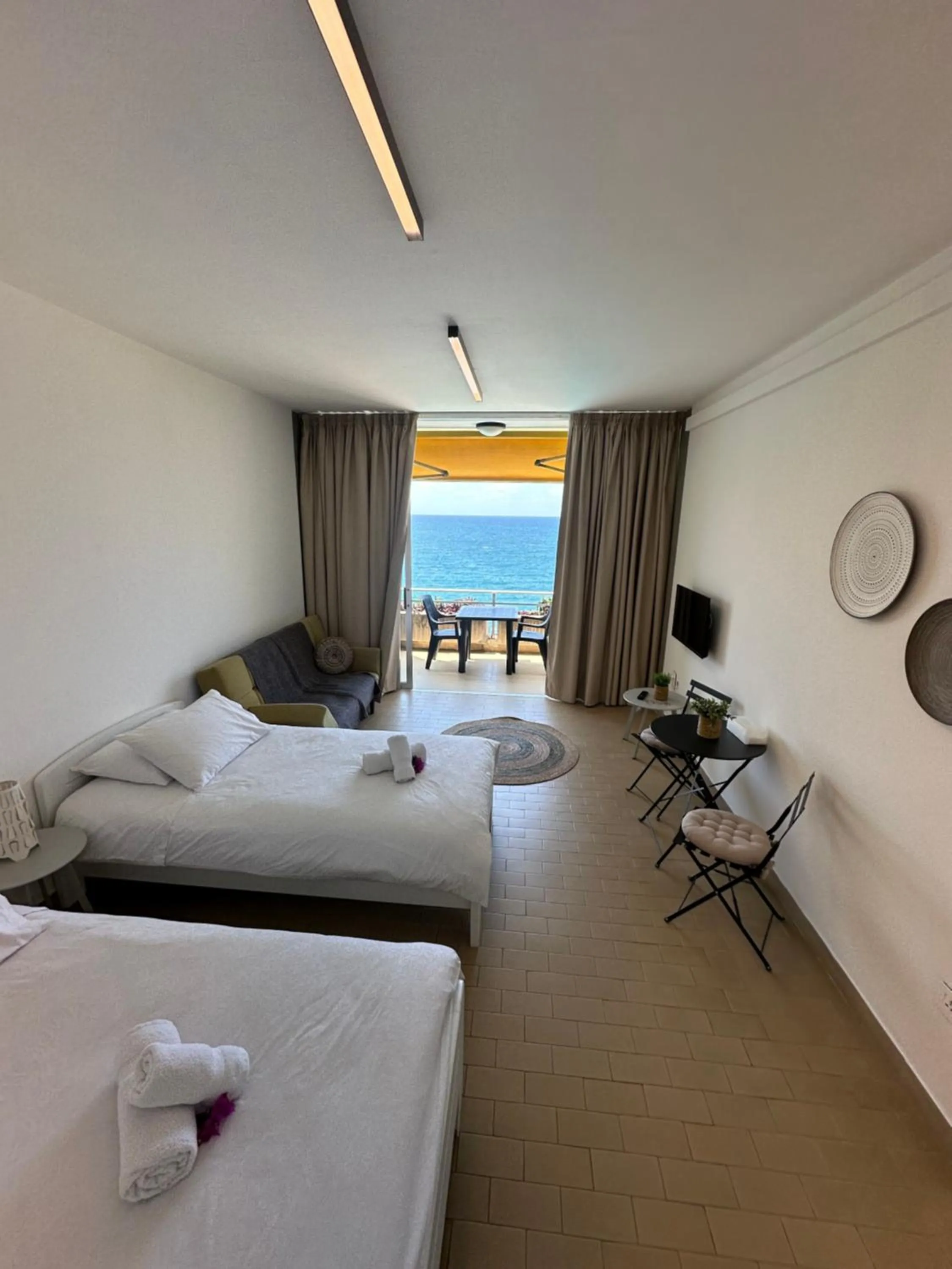 Photo of the whole room, Bed in St Paul Resort