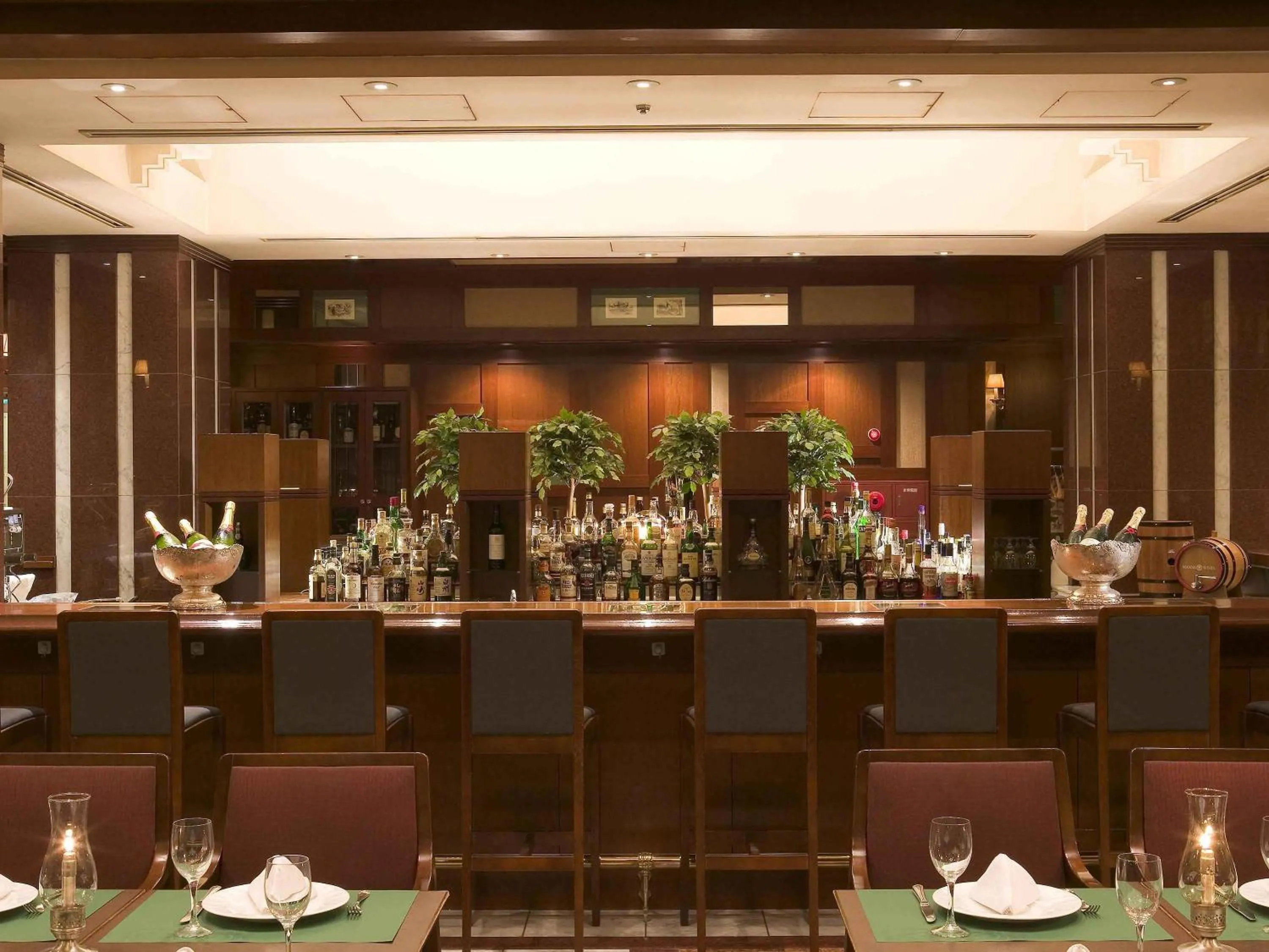 Restaurant/places to eat in The Cypress Mercure Hotel Nagoya