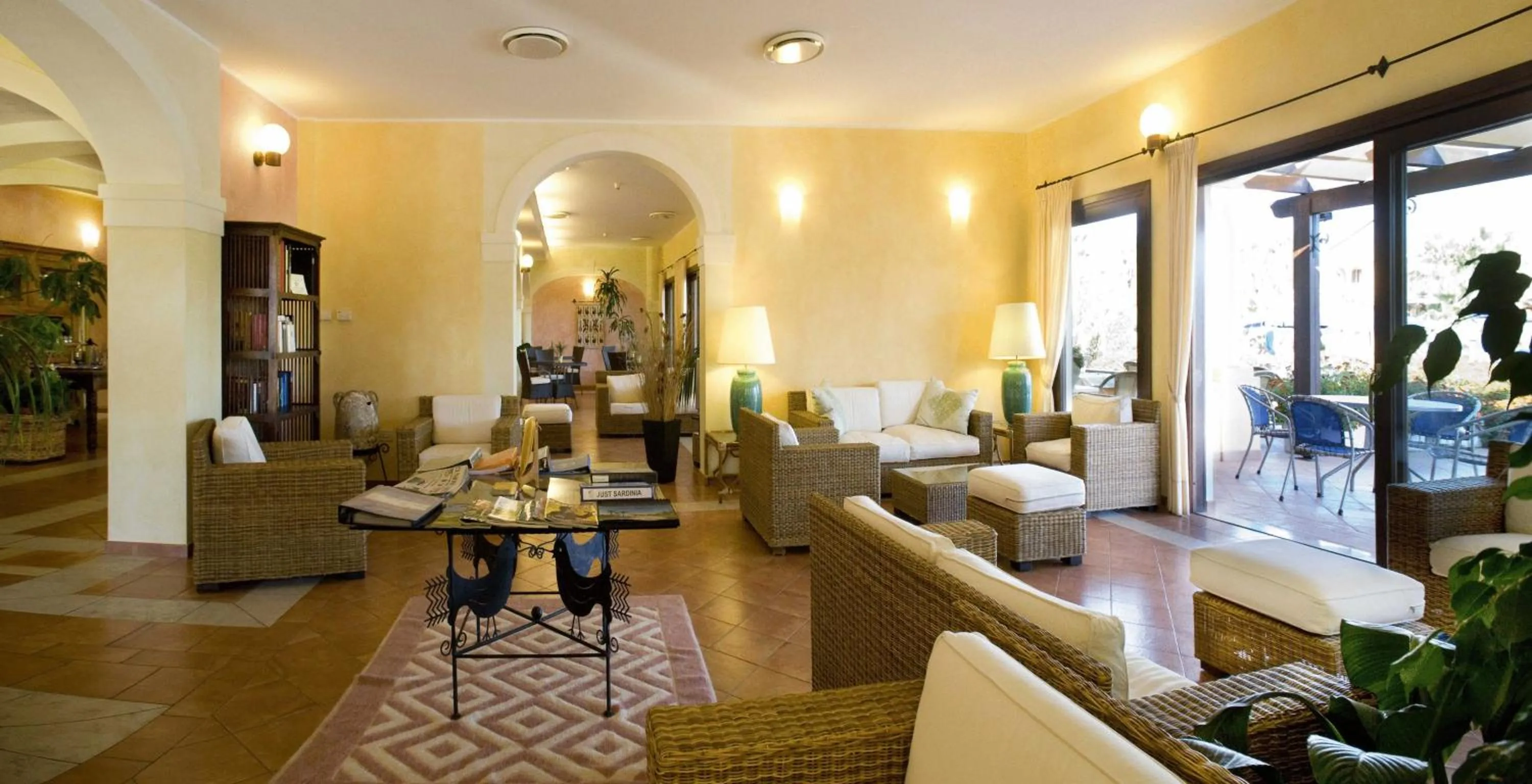 Kitchen or kitchenette in Lantana Resort Hotel&Apartments