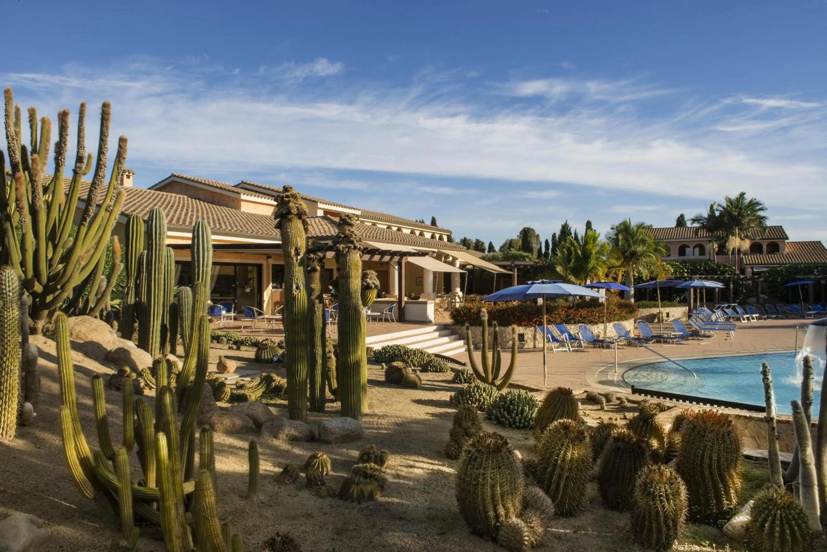 Garden in Lantana Resort Hotel&Apartments