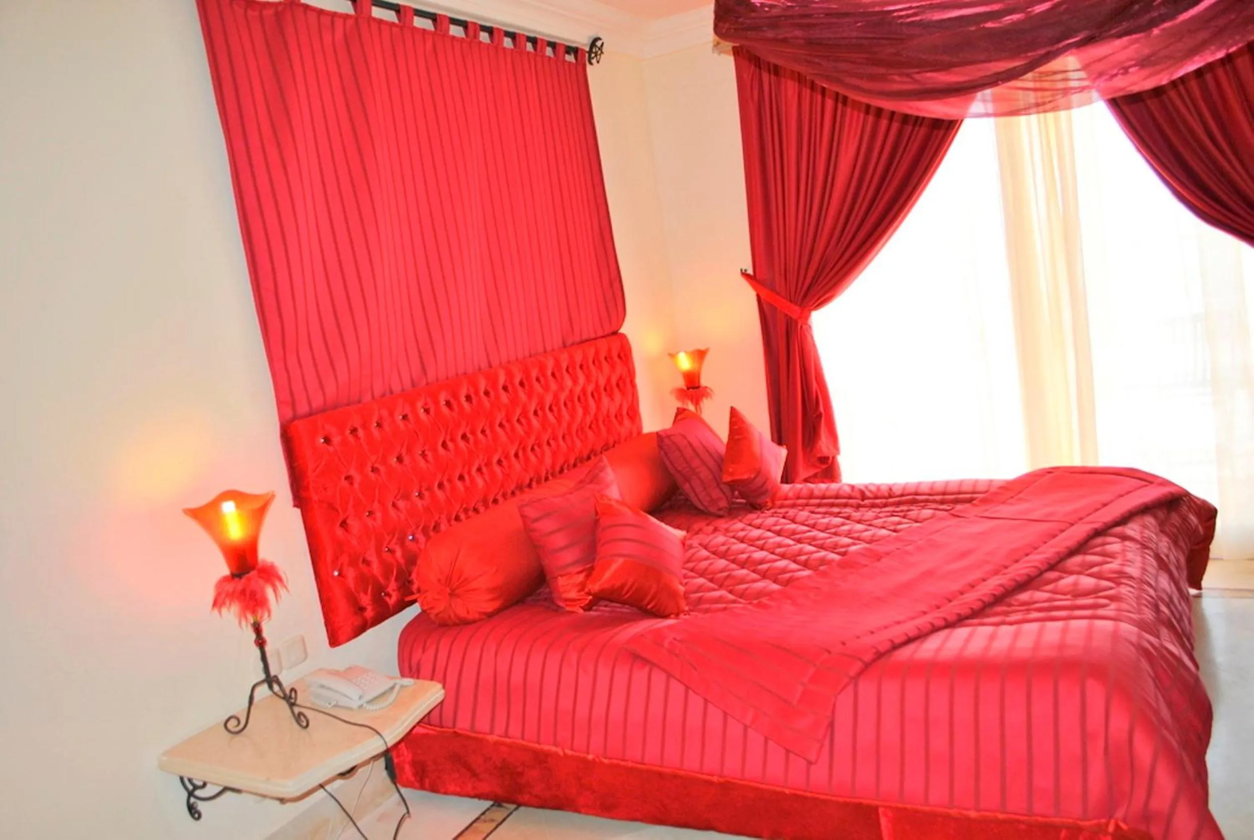 Bed in Hotel de charme et SPA Dar El Bhar