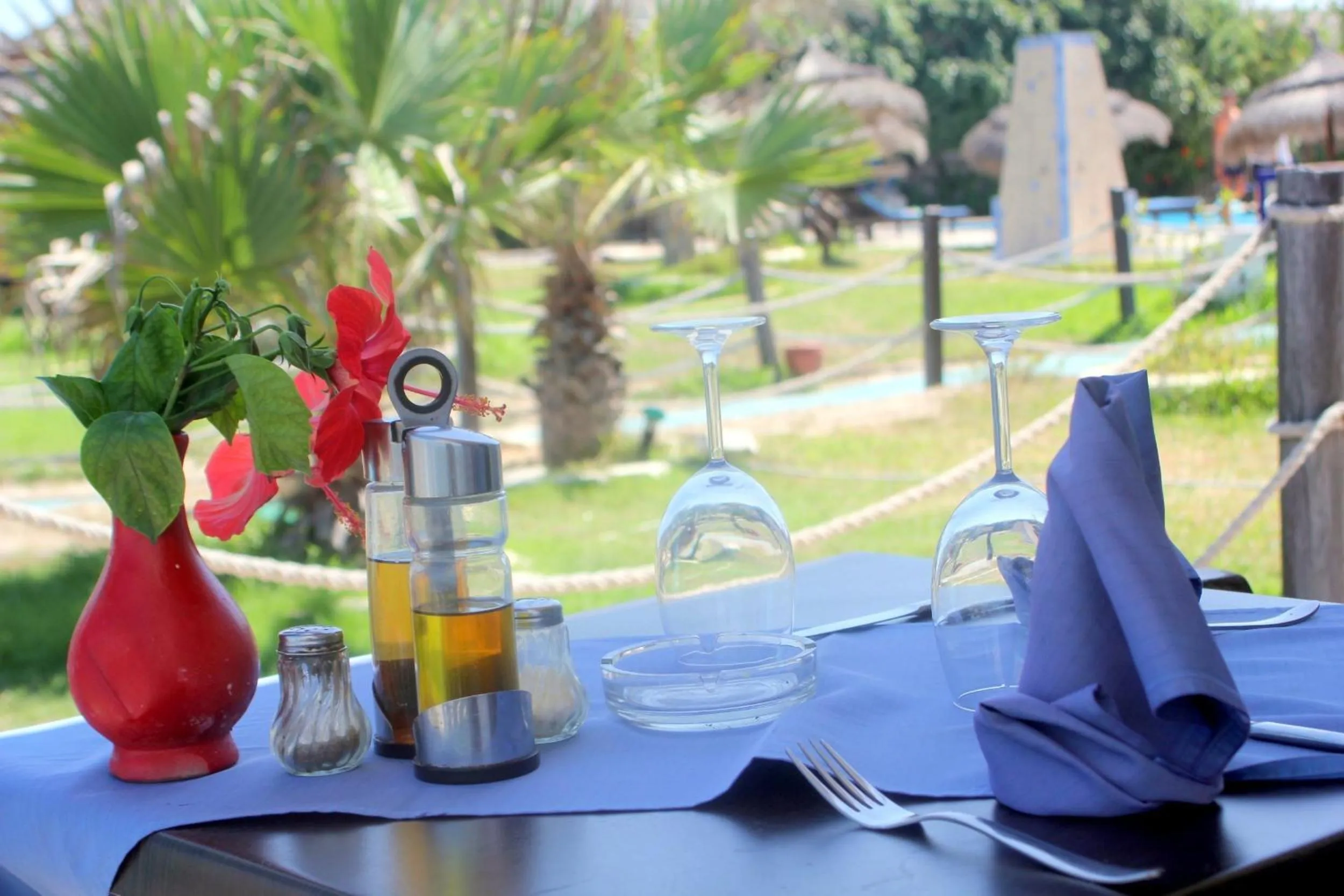 Restaurant/places to eat in Hotel de charme et SPA Dar El Bhar