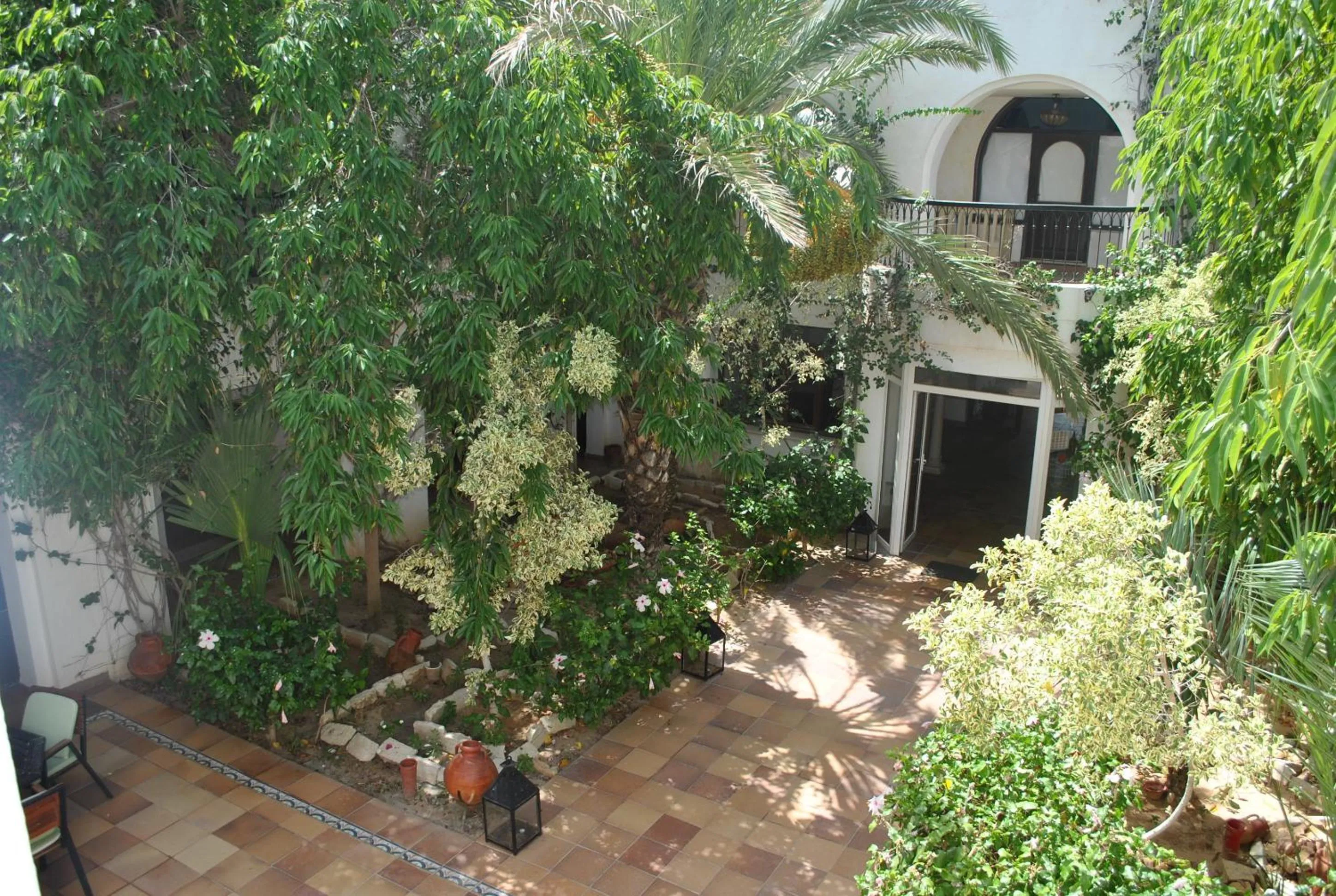 Patio in Hotel de charme et SPA Dar El Bhar