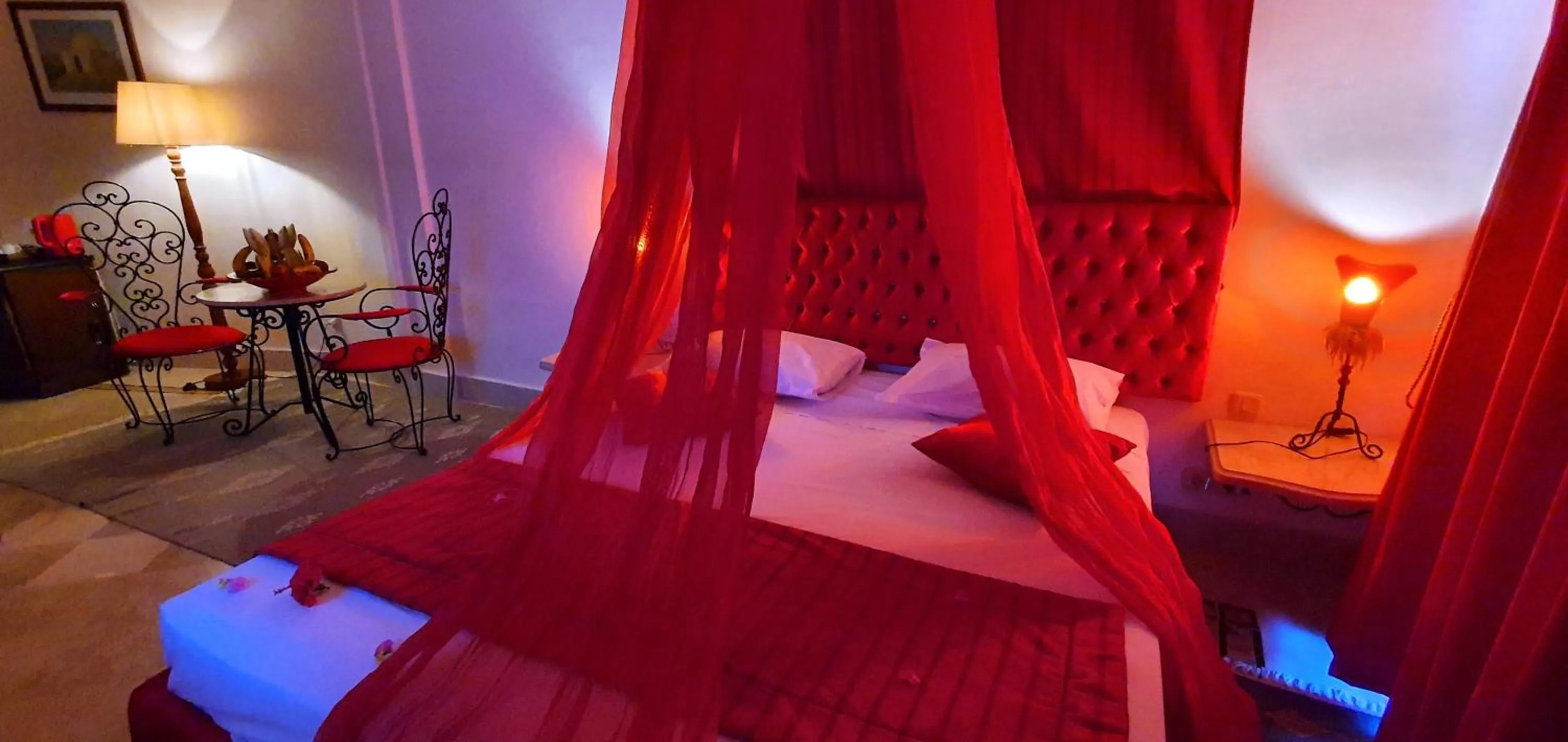 Bed in Hotel de charme et SPA Dar El Bhar