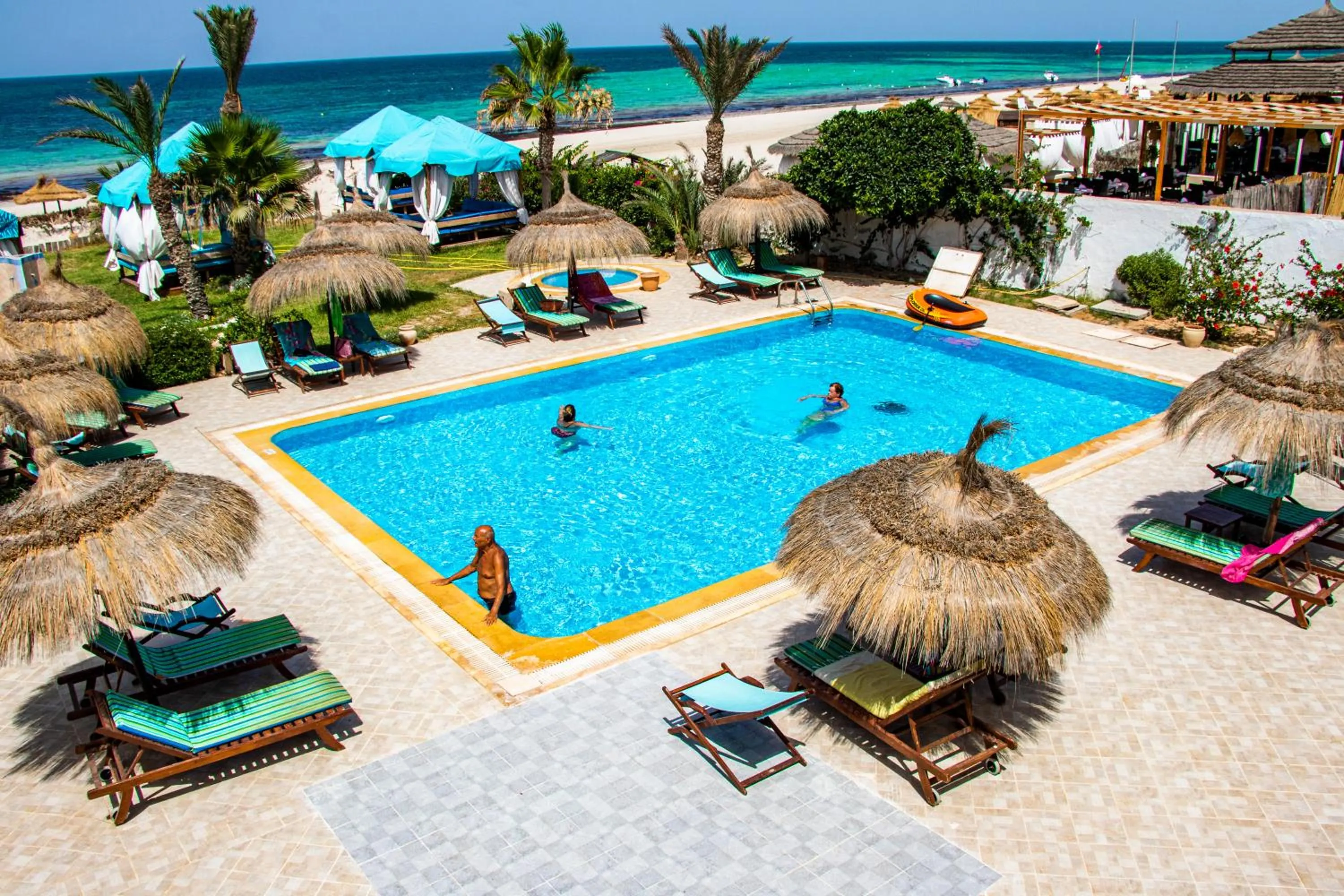 Swimming pool in Hotel de charme et SPA Dar El Bhar